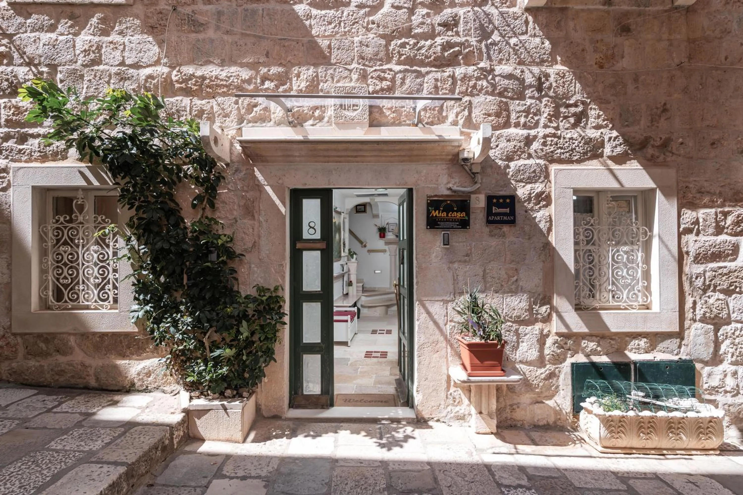 Facade/entrance in Mia Casa Dubrovnik