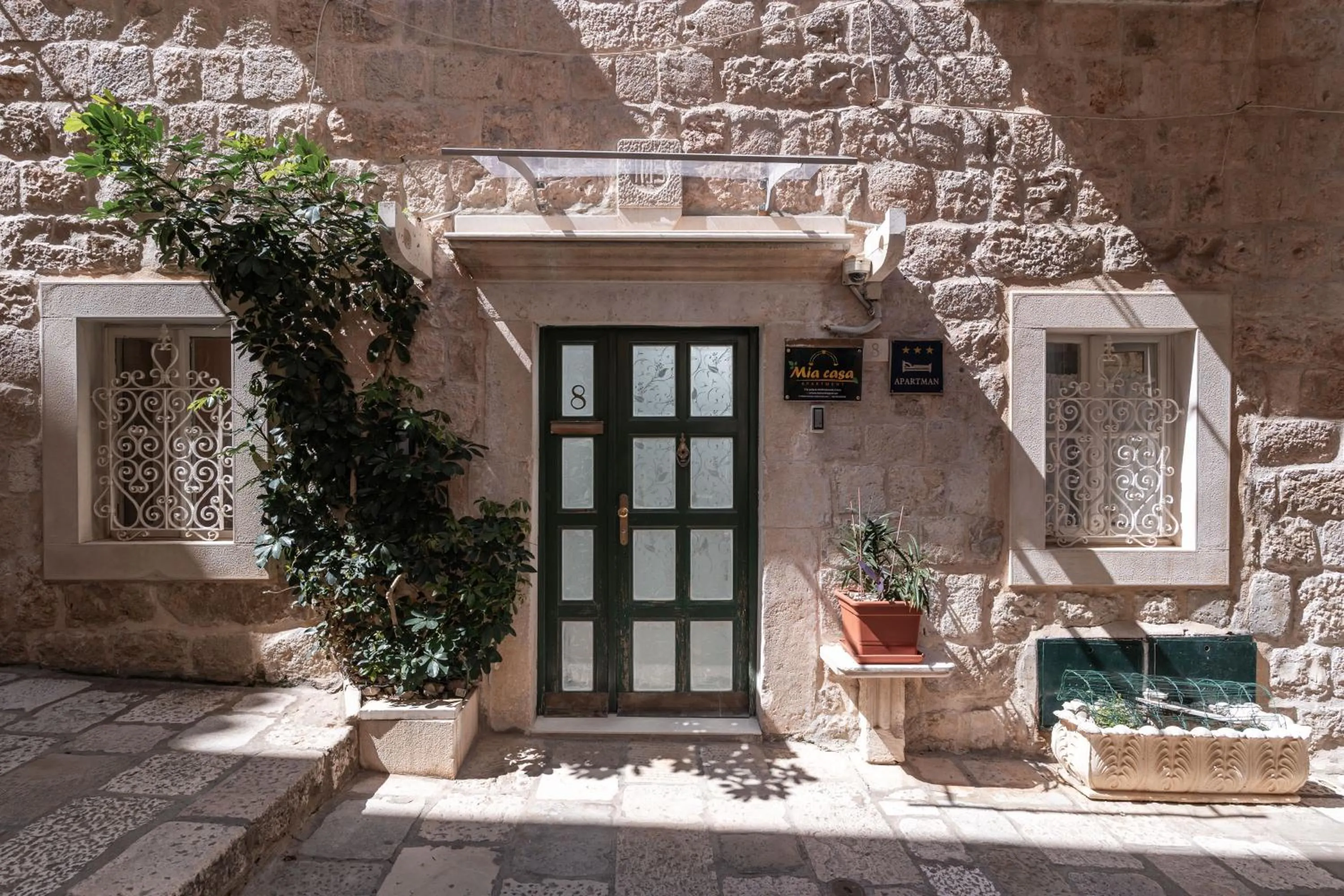 Facade/entrance in Mia Casa Dubrovnik