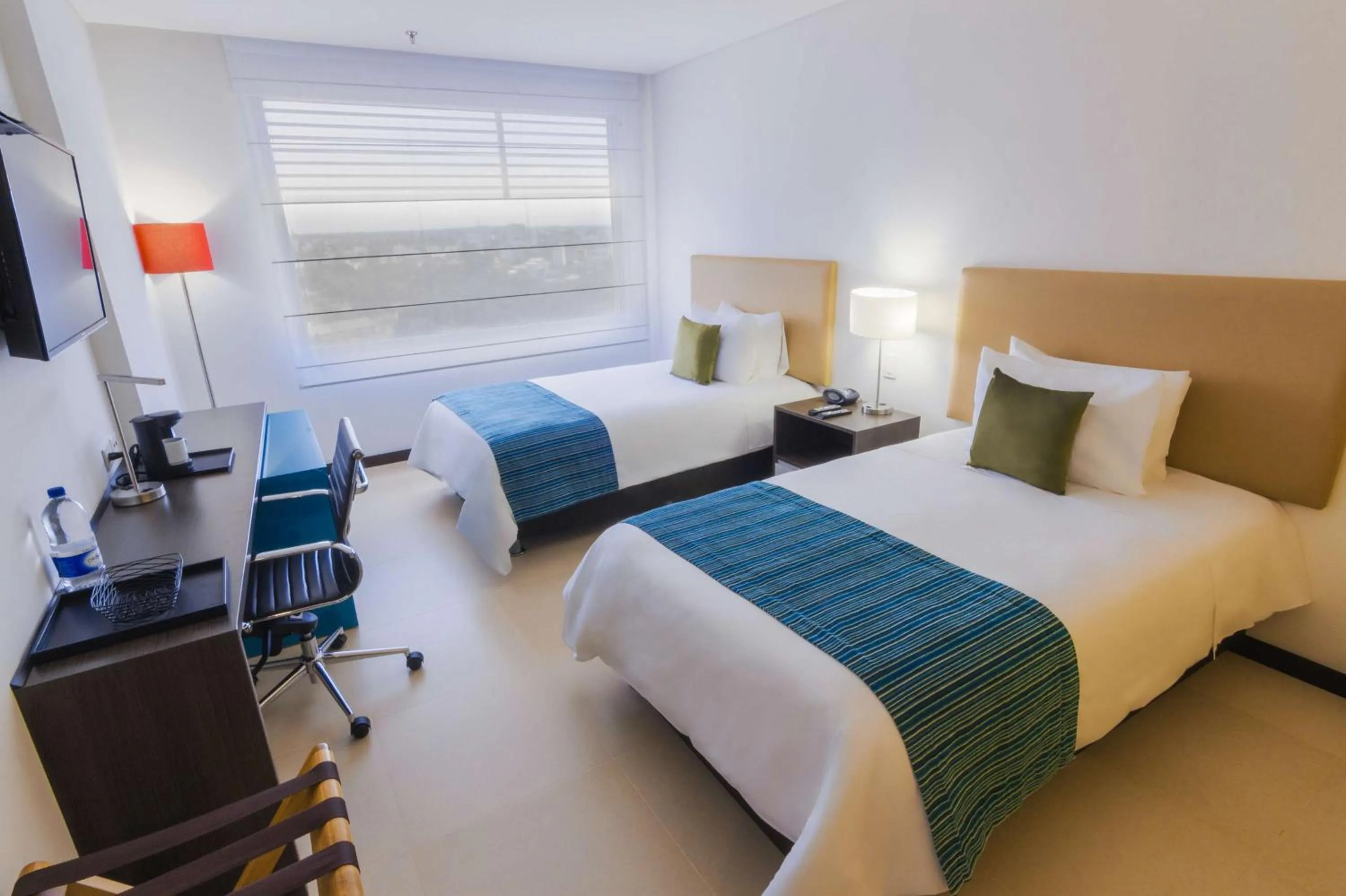 Photo of the whole room, Bed in Park Inn by Radisson Barrancabermeja