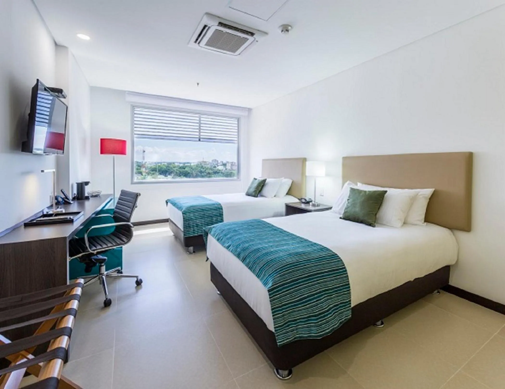 Photo of the whole room, Bed in Park Inn by Radisson Barrancabermeja