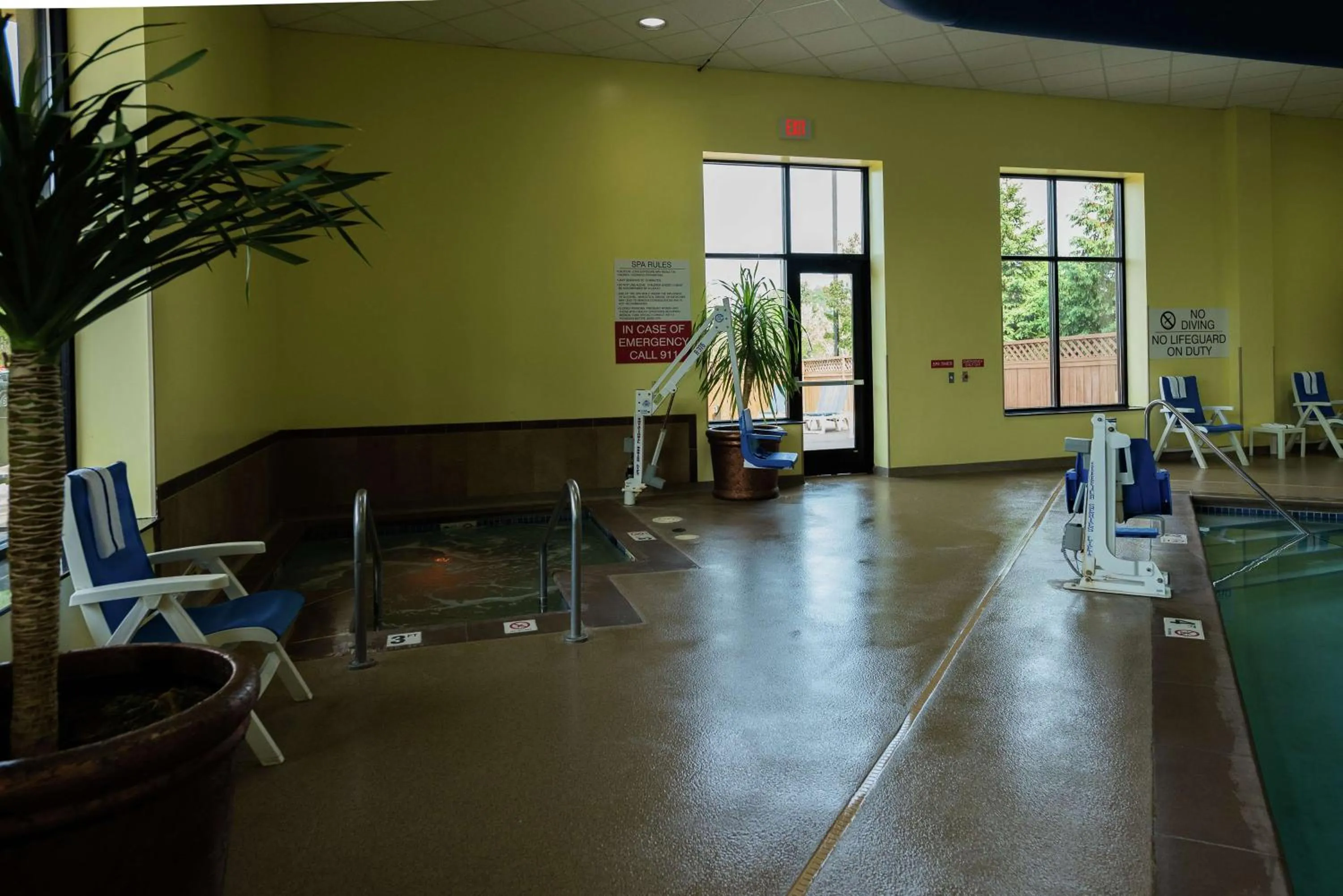 Pool view in Embassy Suites by Hilton Minneapolis North