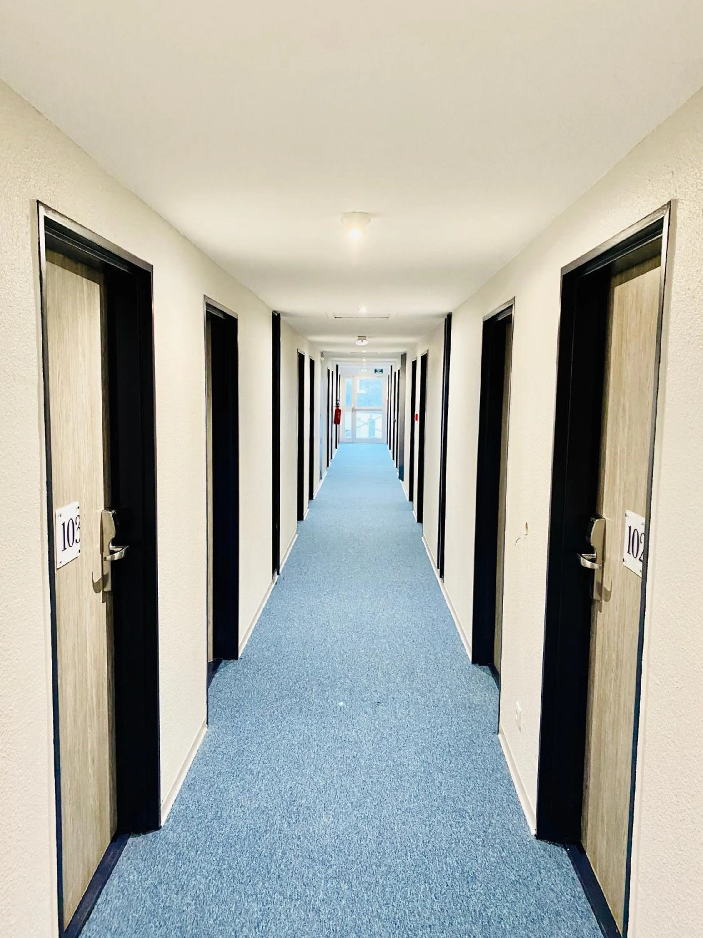 Sure Hotel by Best Western Calais Coquelles Tunnel s/ Manche