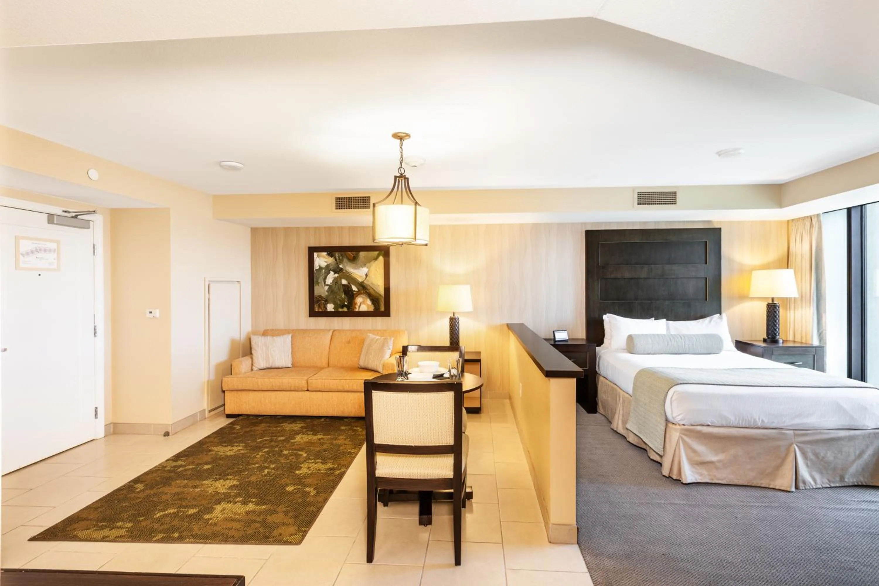 Living room, Bed in The Berkley, Las Vegas