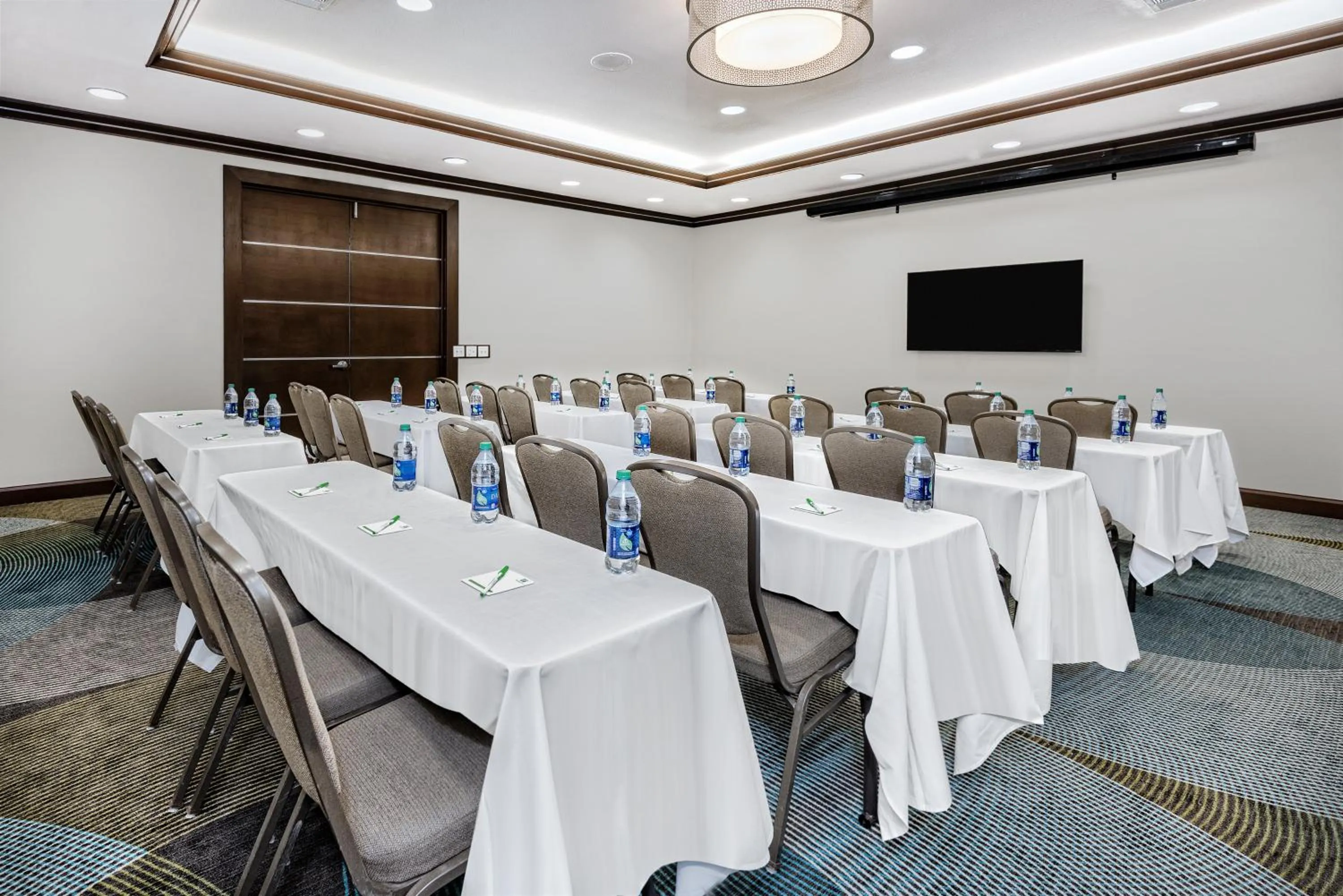 Meeting/conference room in Holiday Inn & Suites College Station-Aggieland by IHG