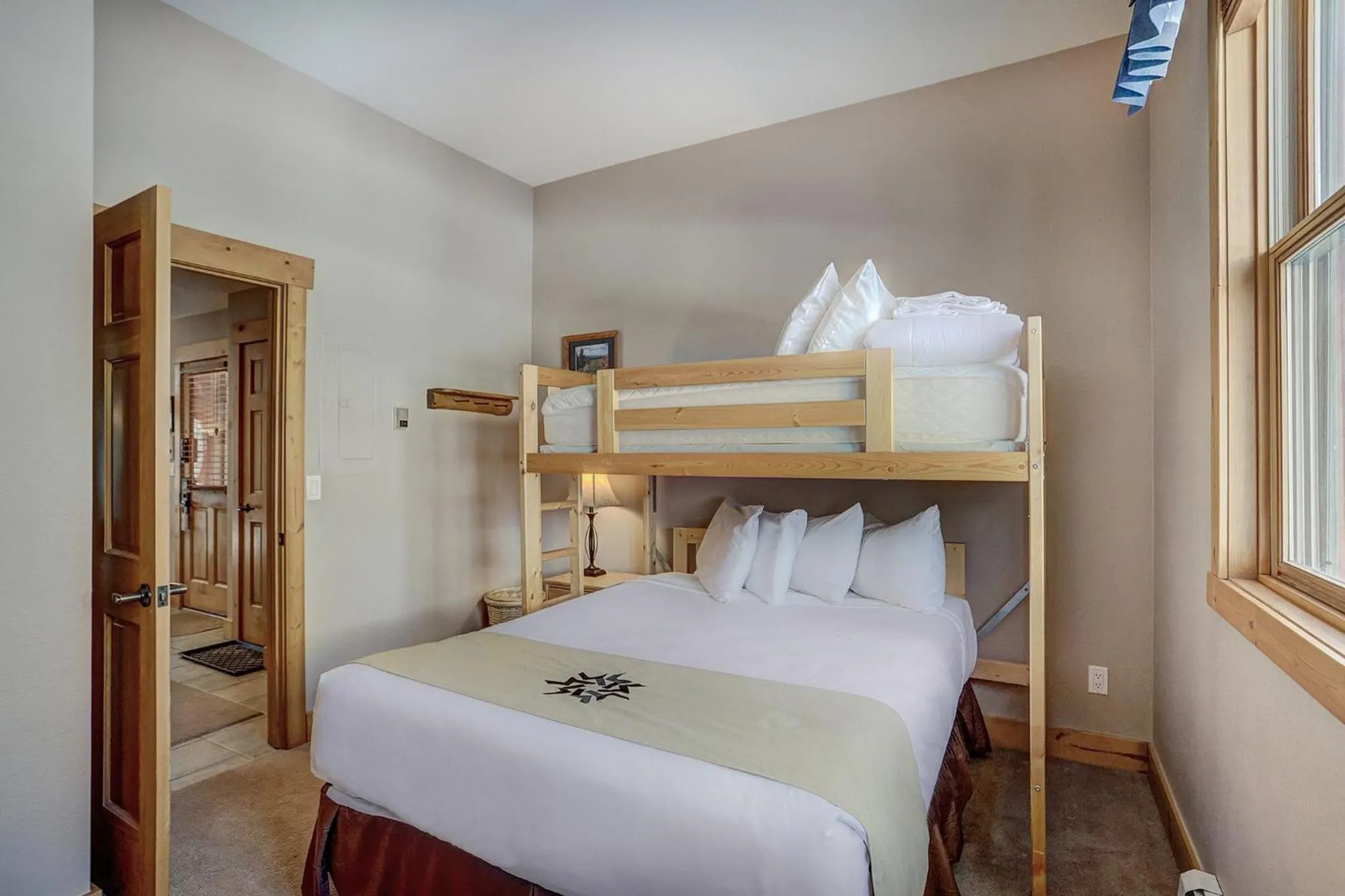 Photo of the whole room, Bed in East Keystone by Keystone Resort