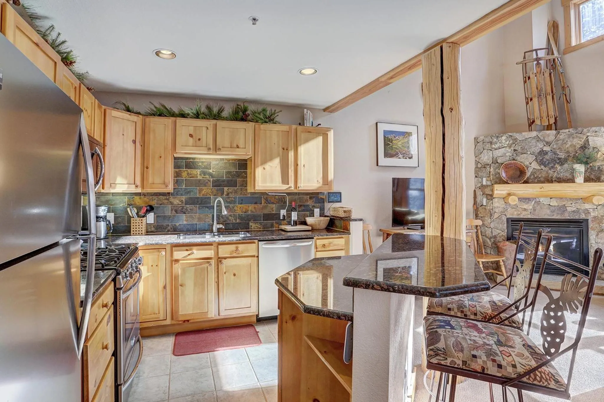 Kitchen or kitchenette in East Keystone by Keystone Resort