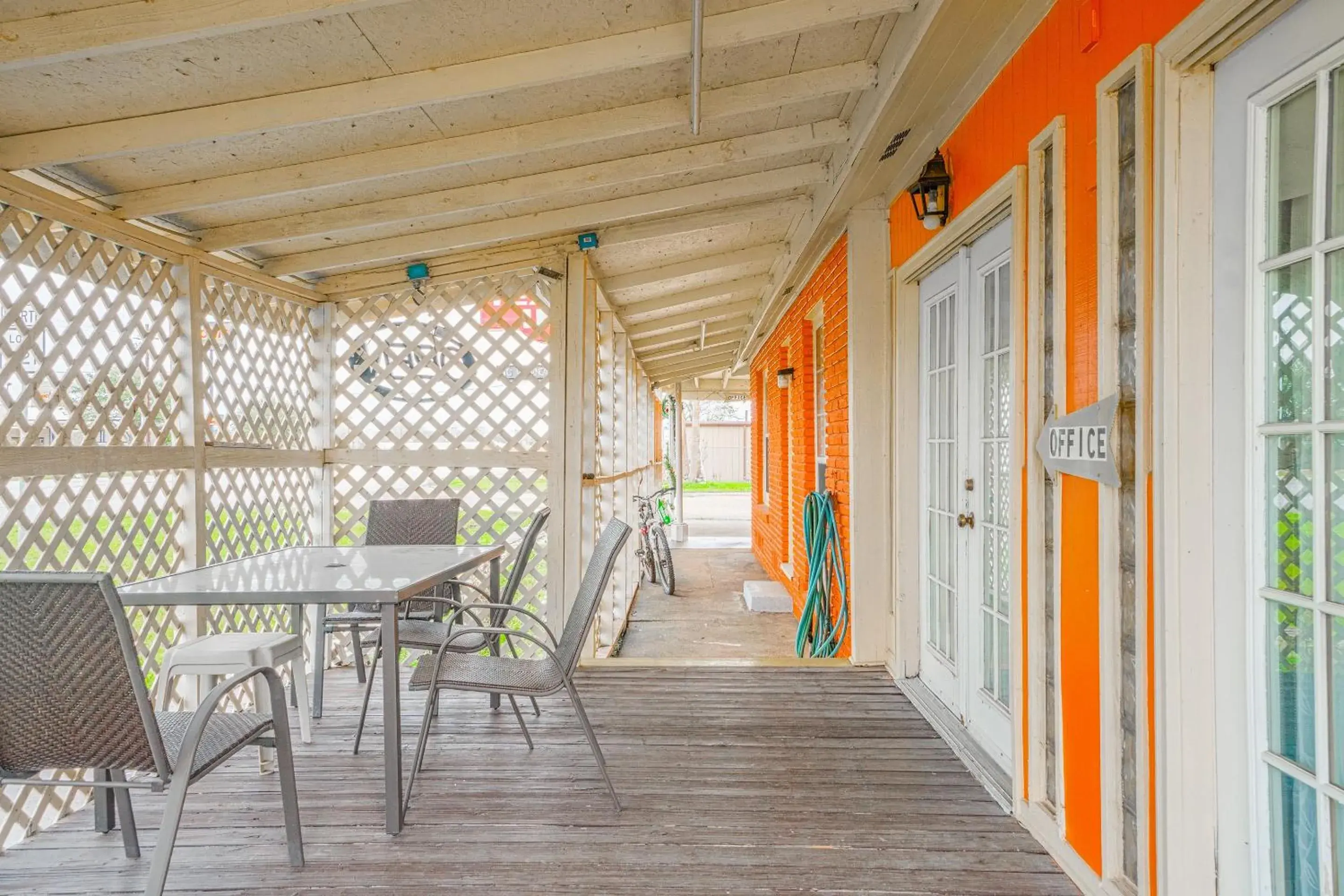 Lobby or reception in Texana Inn Edna By OYO Lobby or reception in Texana Inn Edna By OYO