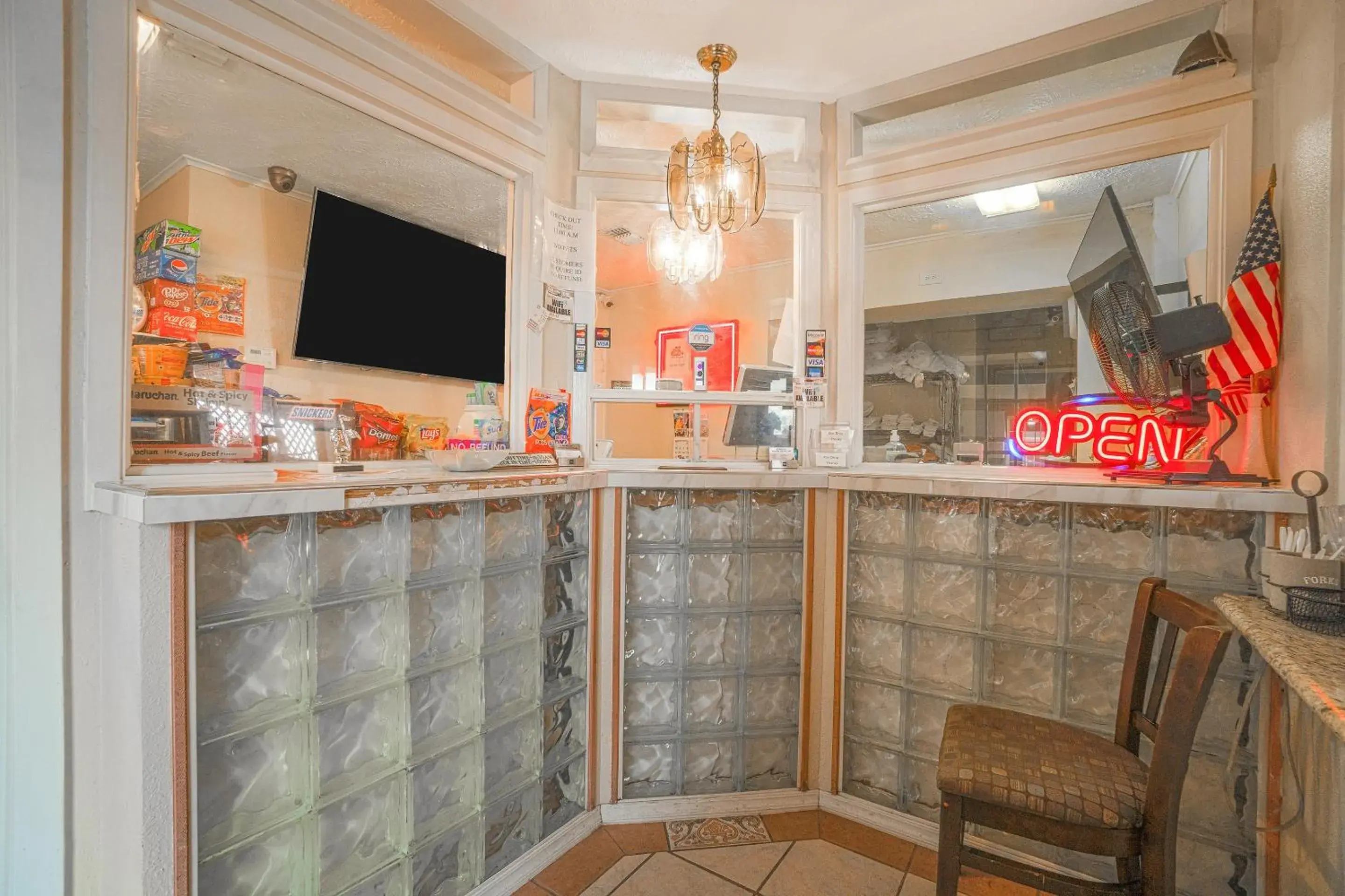 Lobby or reception in Texana Inn Edna By OYO Lobby or reception in Texana Inn Edna By OYO