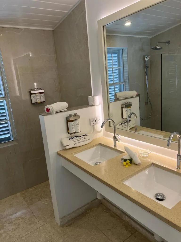 Shower in Bequia Plantation Hotel