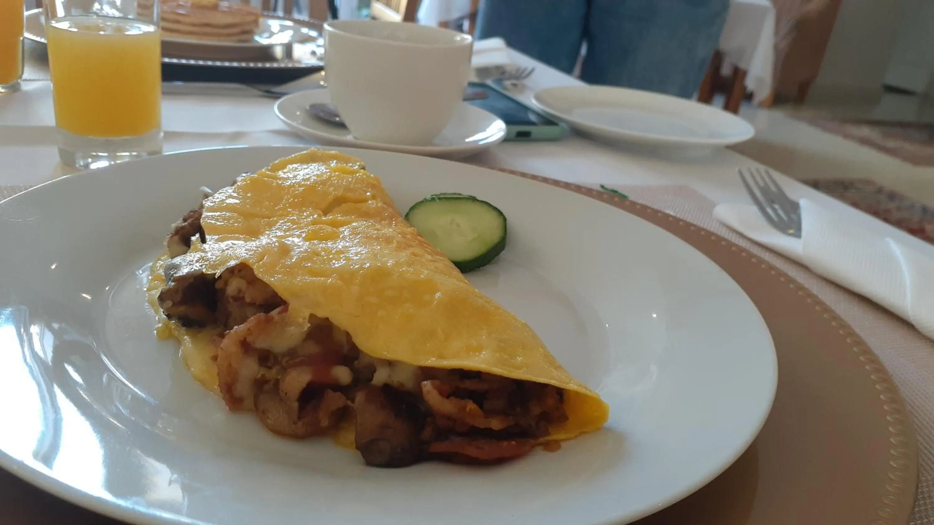 Breakfast in Cinnamon House Bed & Breakfast