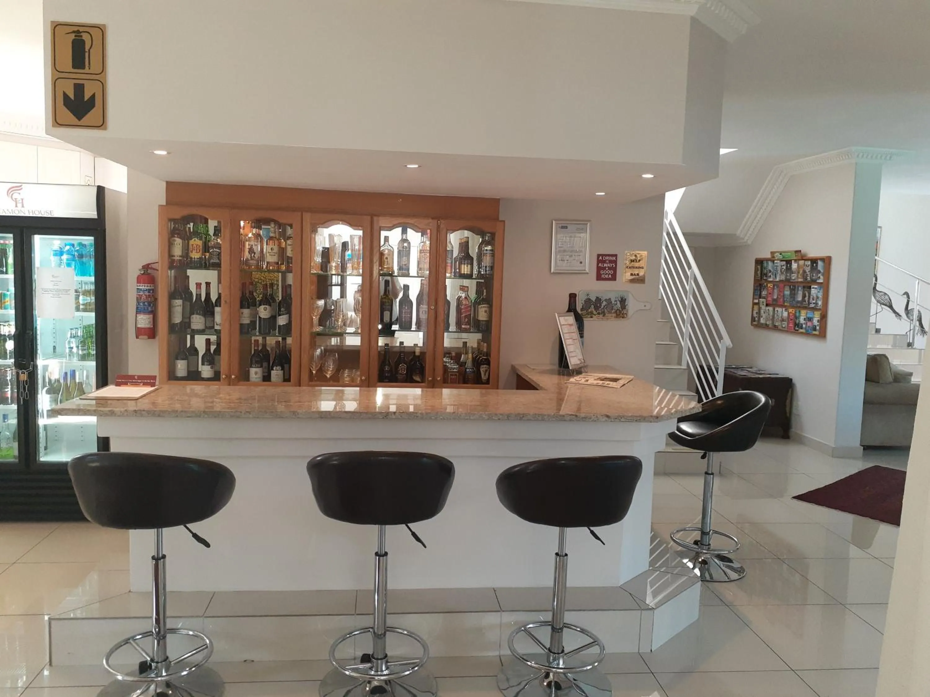 Lounge or bar in Cinnamon House Bed & Breakfast