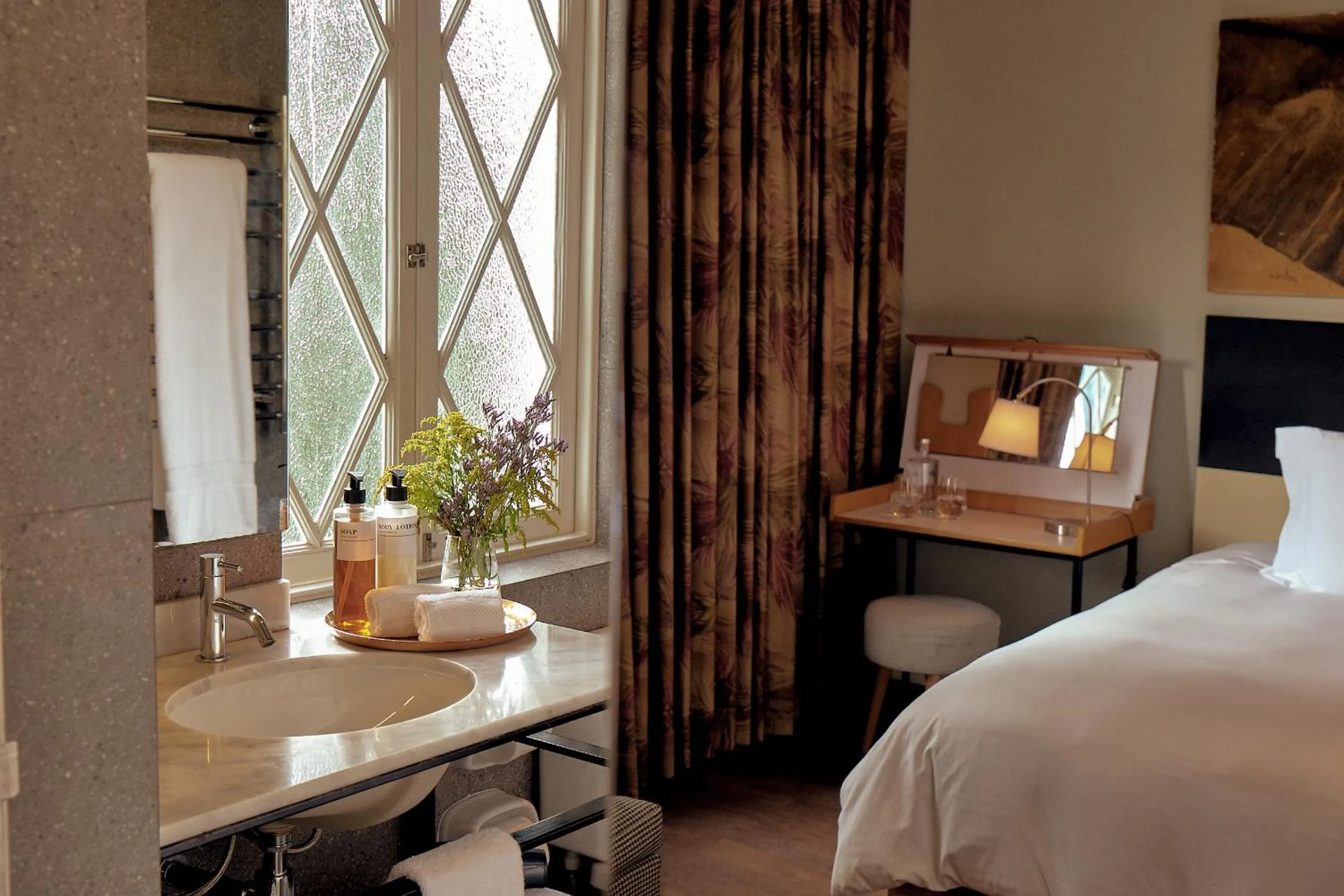 Bathroom, Bed in Atemporal by Andean