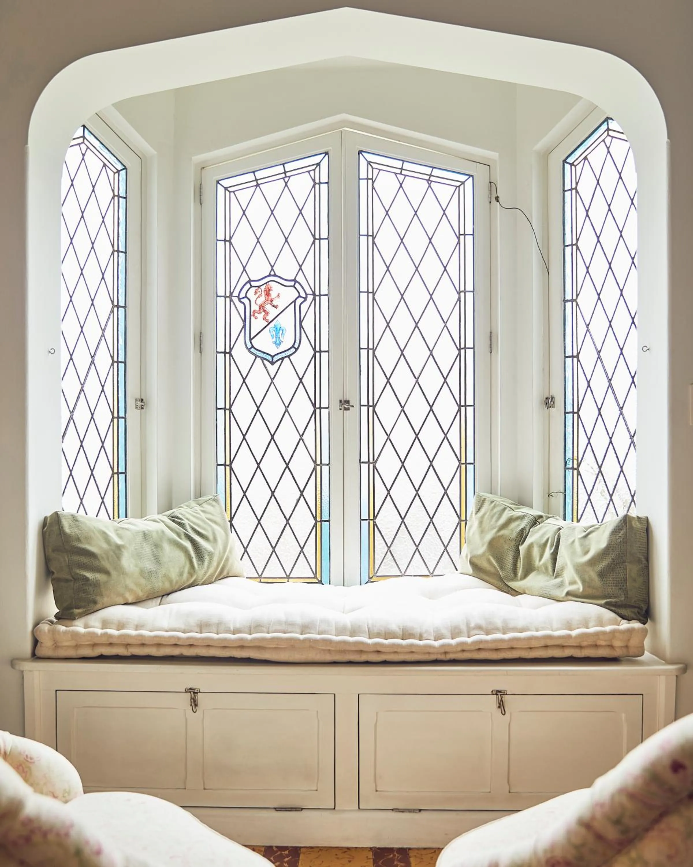 Seating area, Bed in Atemporal by Andean