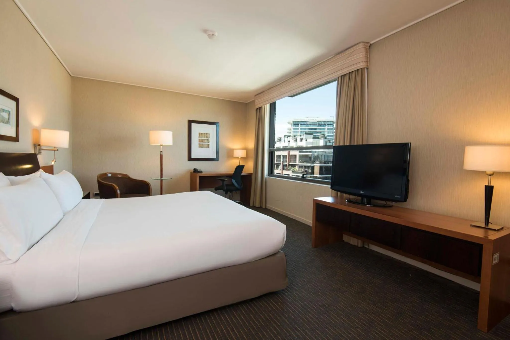Photo of the whole room, Bed in Holiday Inn Express Santiago Las Condes by IHG