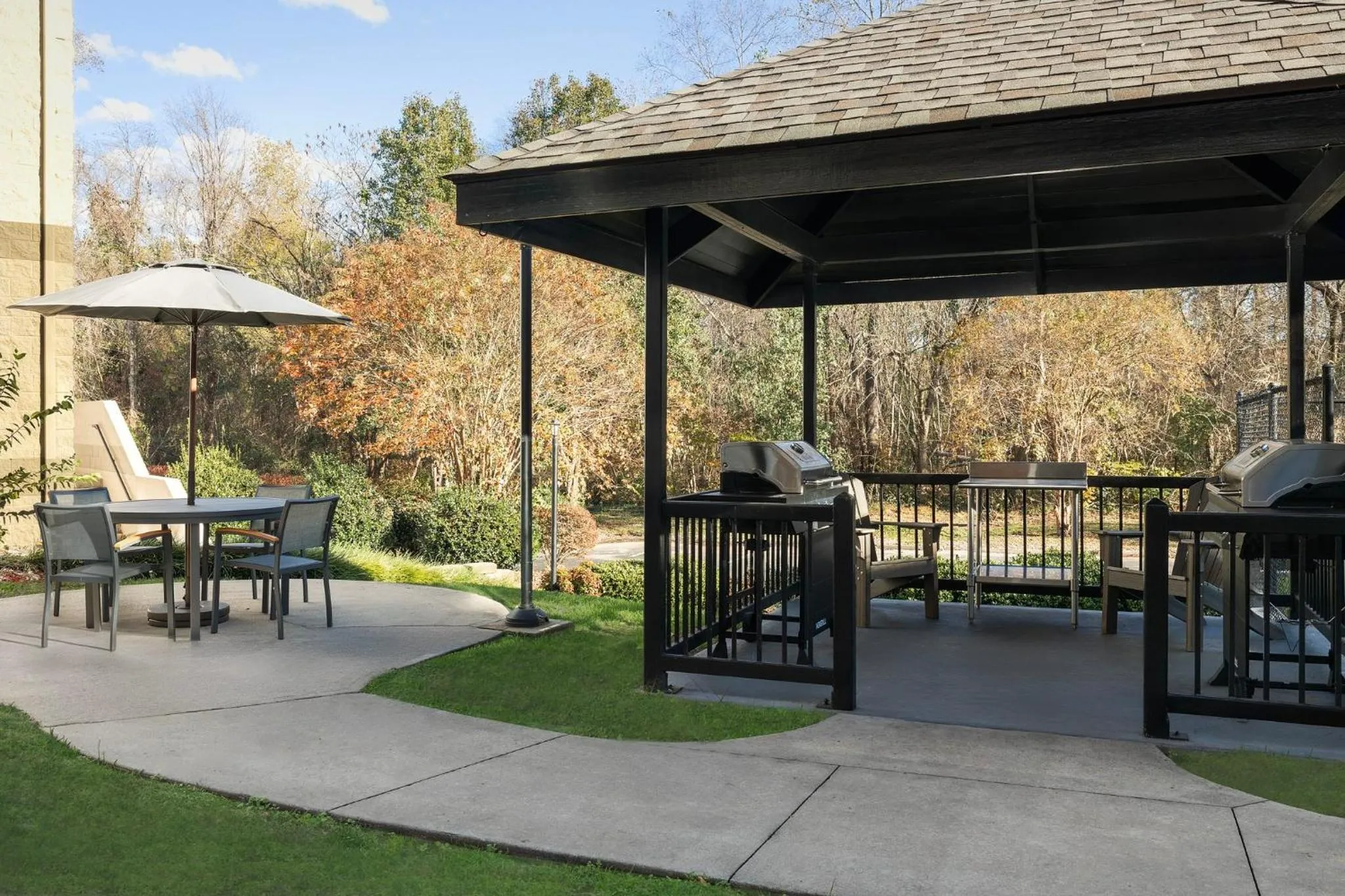 Lobby or reception in Staybridge Suites Raleigh-Durham Airport-Morrisville by IHG