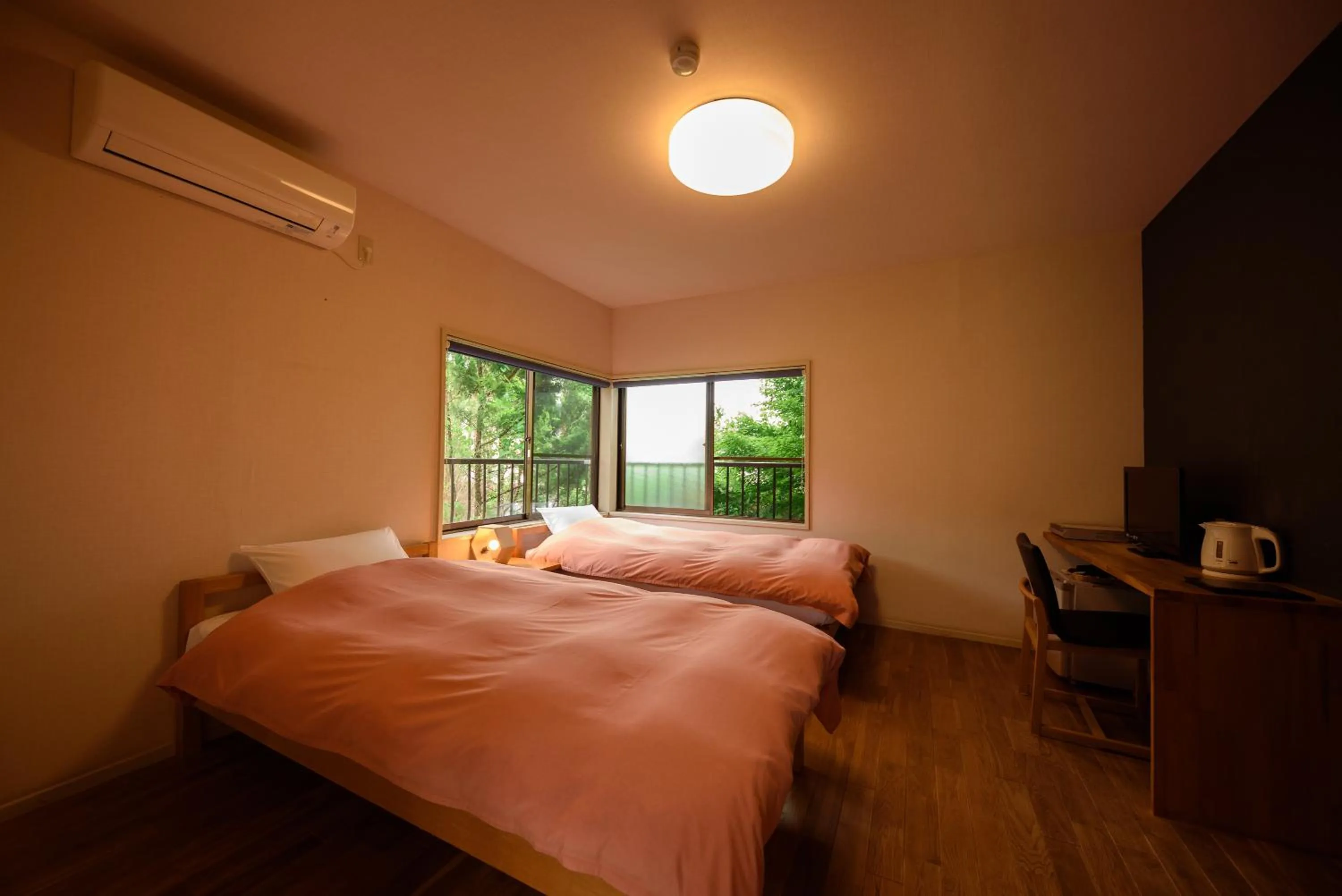 Photo of the whole room in Yufuin Iyotomi