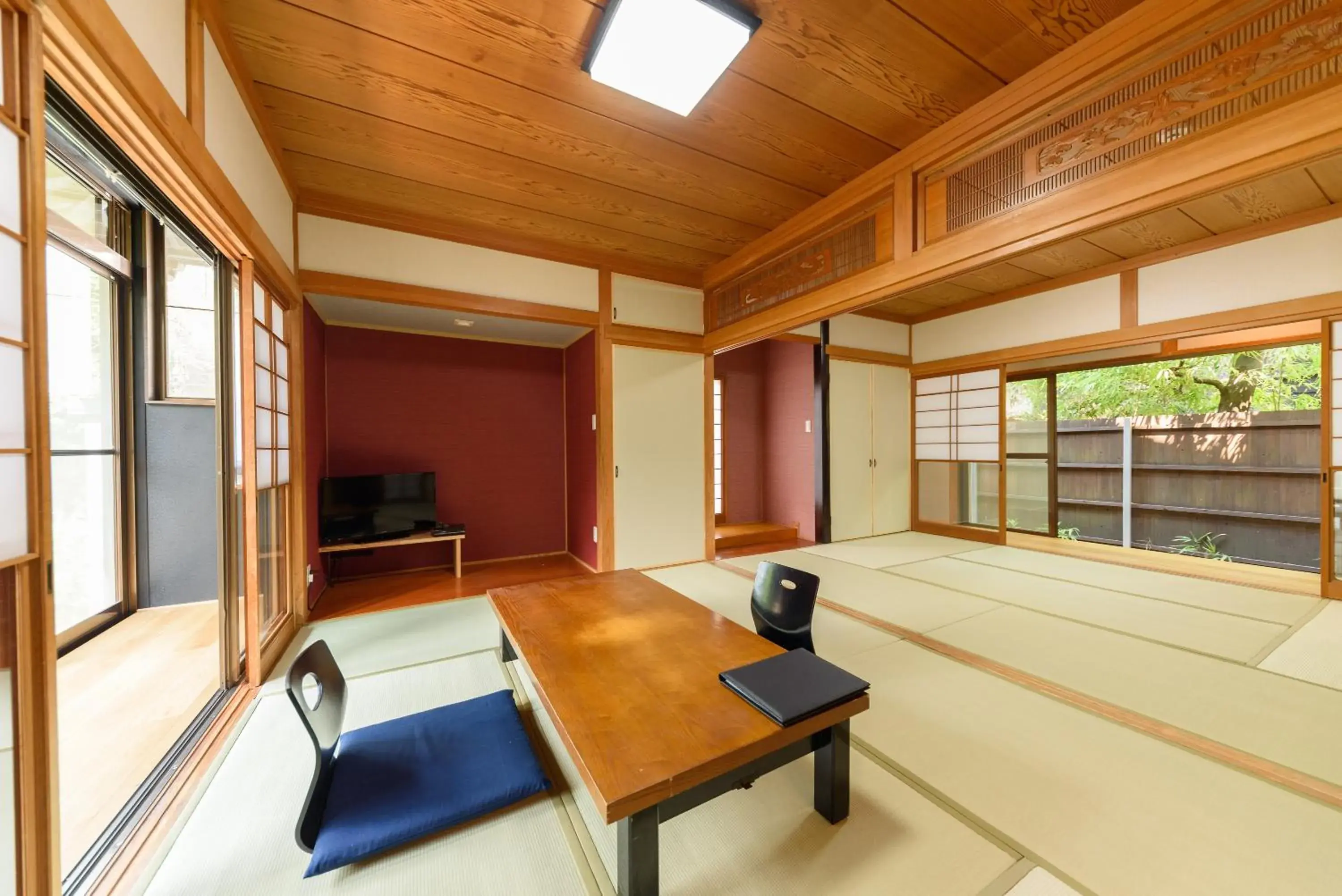 Photo of the whole room in Yufuin Iyotomi Photo of the whole room in Yufuin Iyotomi