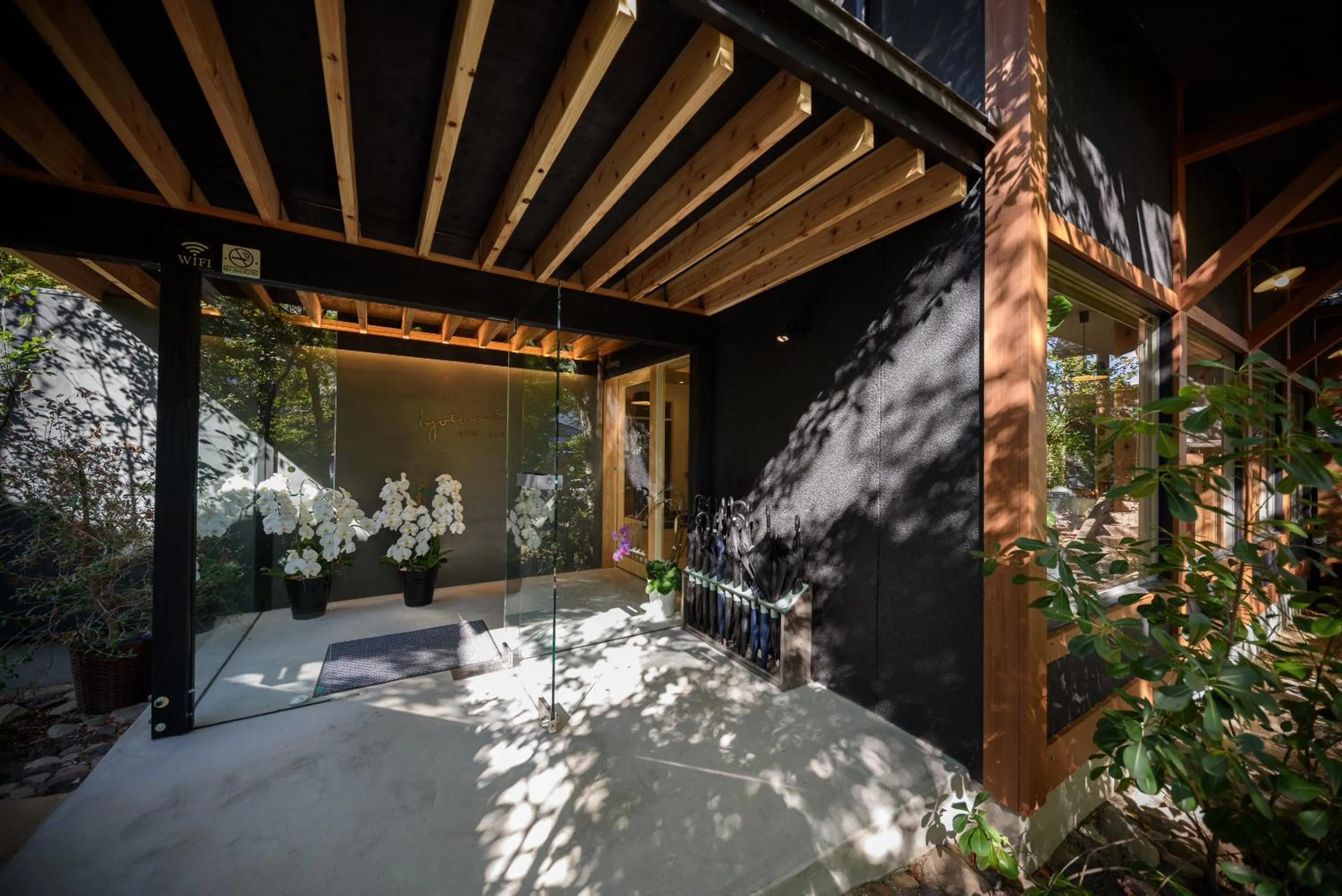 Facade/entrance in Yufuin Iyotomi