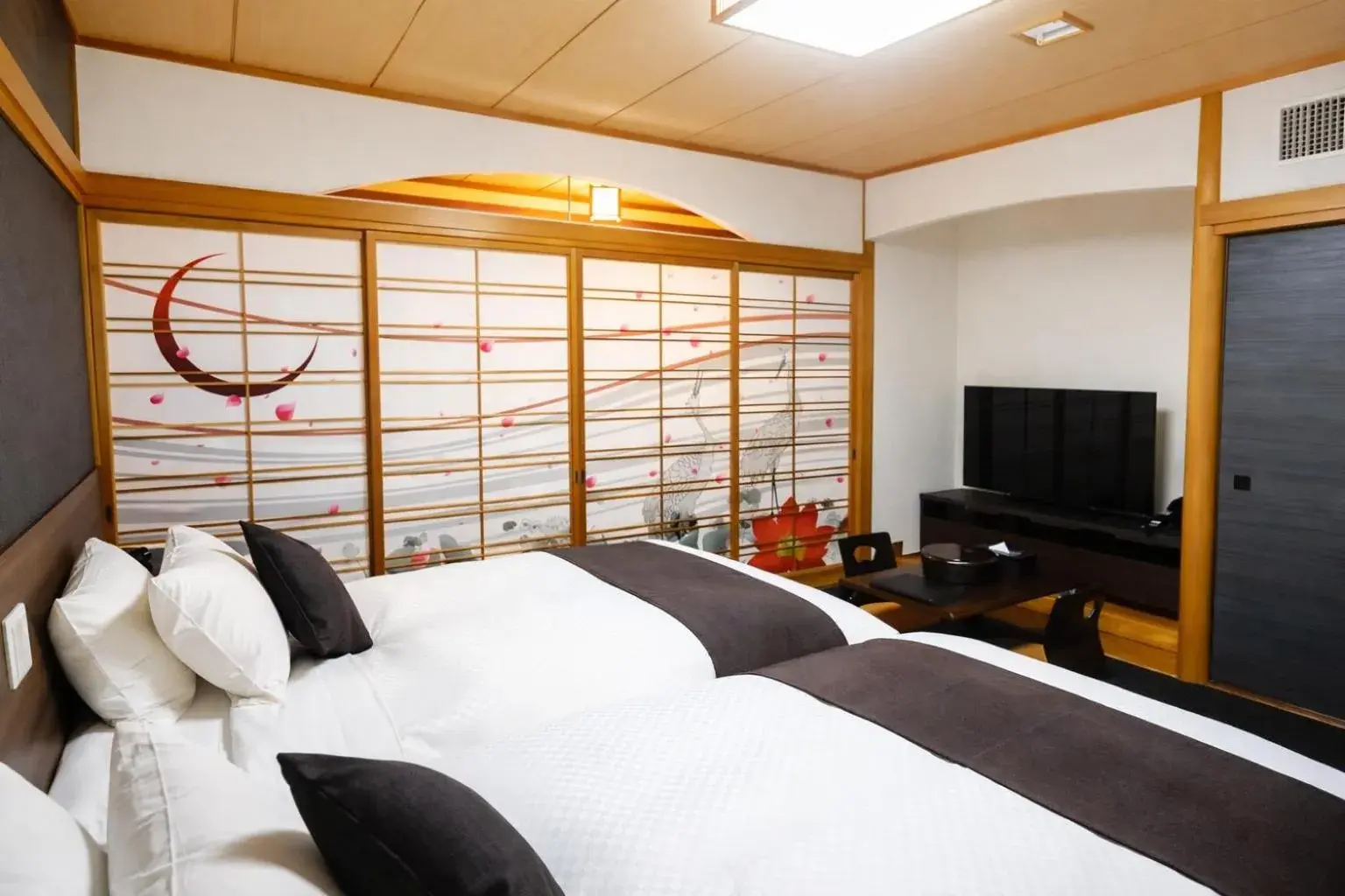 Photo of the whole room, Bed in LiVEMAX RESORT Okudogo Photo of the whole room, Bed in LiVEMAX RESORT Okudogo