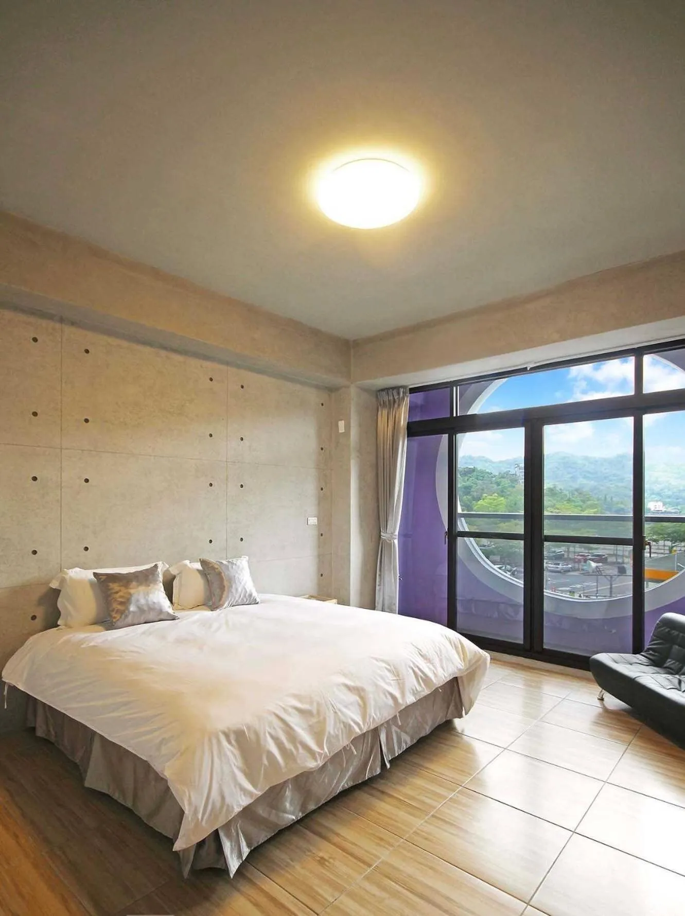 Bed in Mei Jen house B&B 日月潭民宿