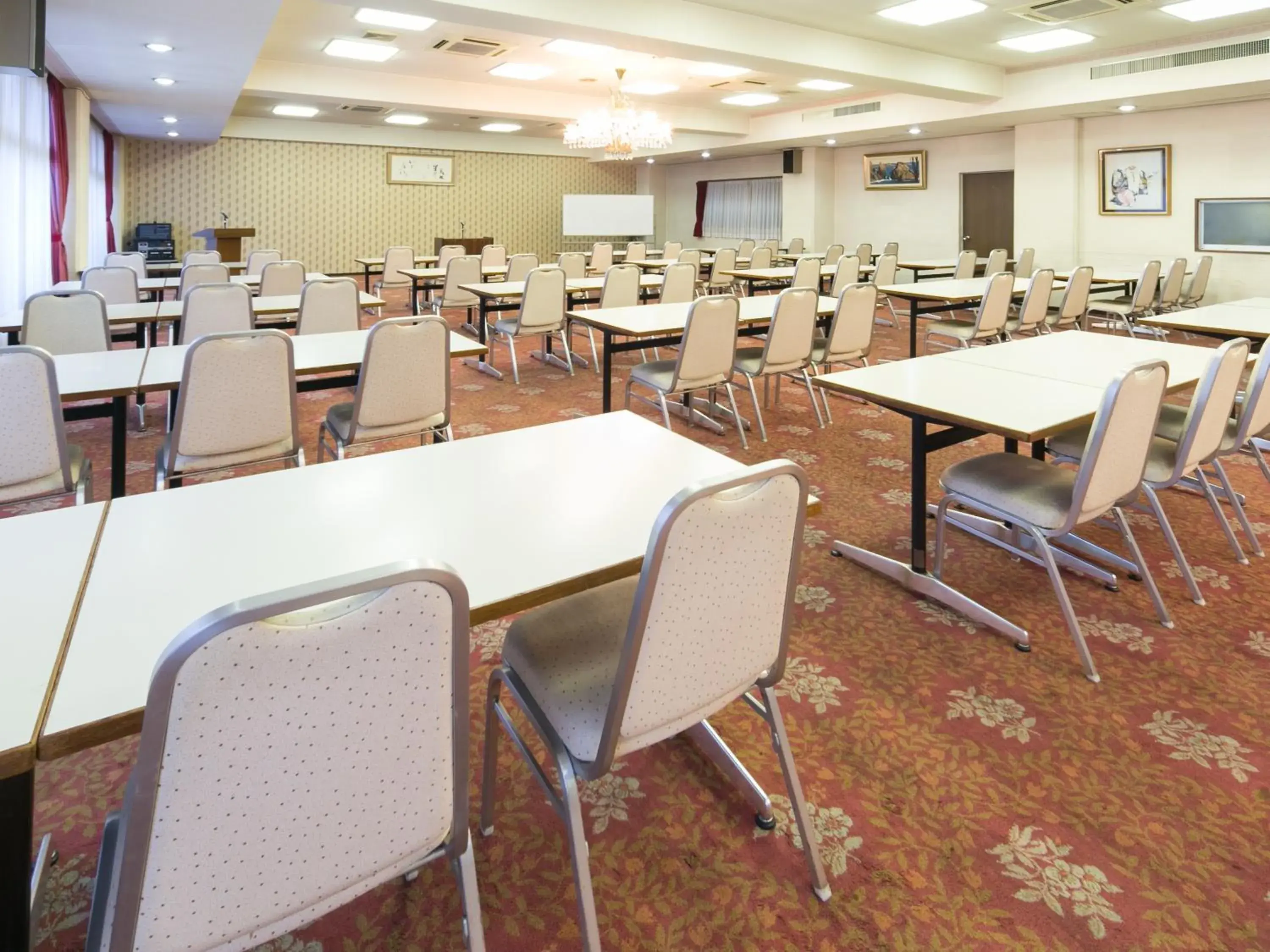 Restaurant/places to eat in Riverside Hotel Shoei Restaurant/places to eat in Riverside Hotel Shoei