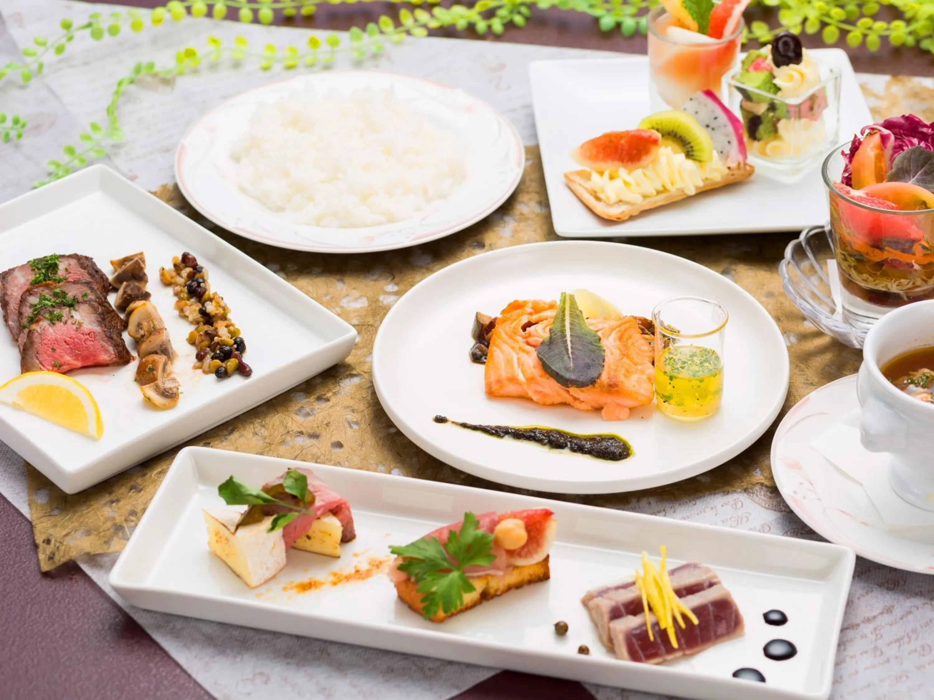 Dinner in Riverside Hotel Shoei