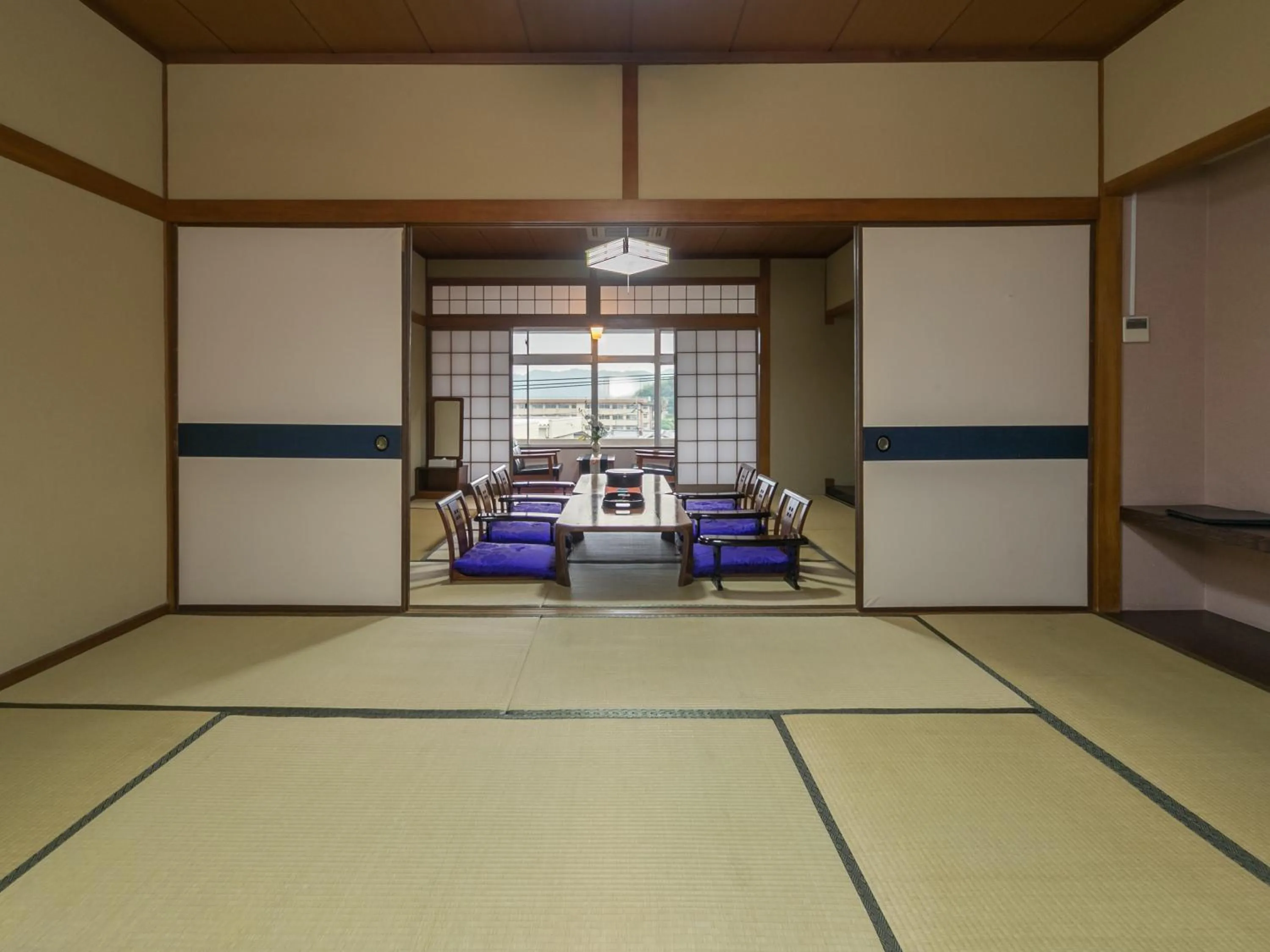 Photo of the whole room in Riverside Hotel Shoei