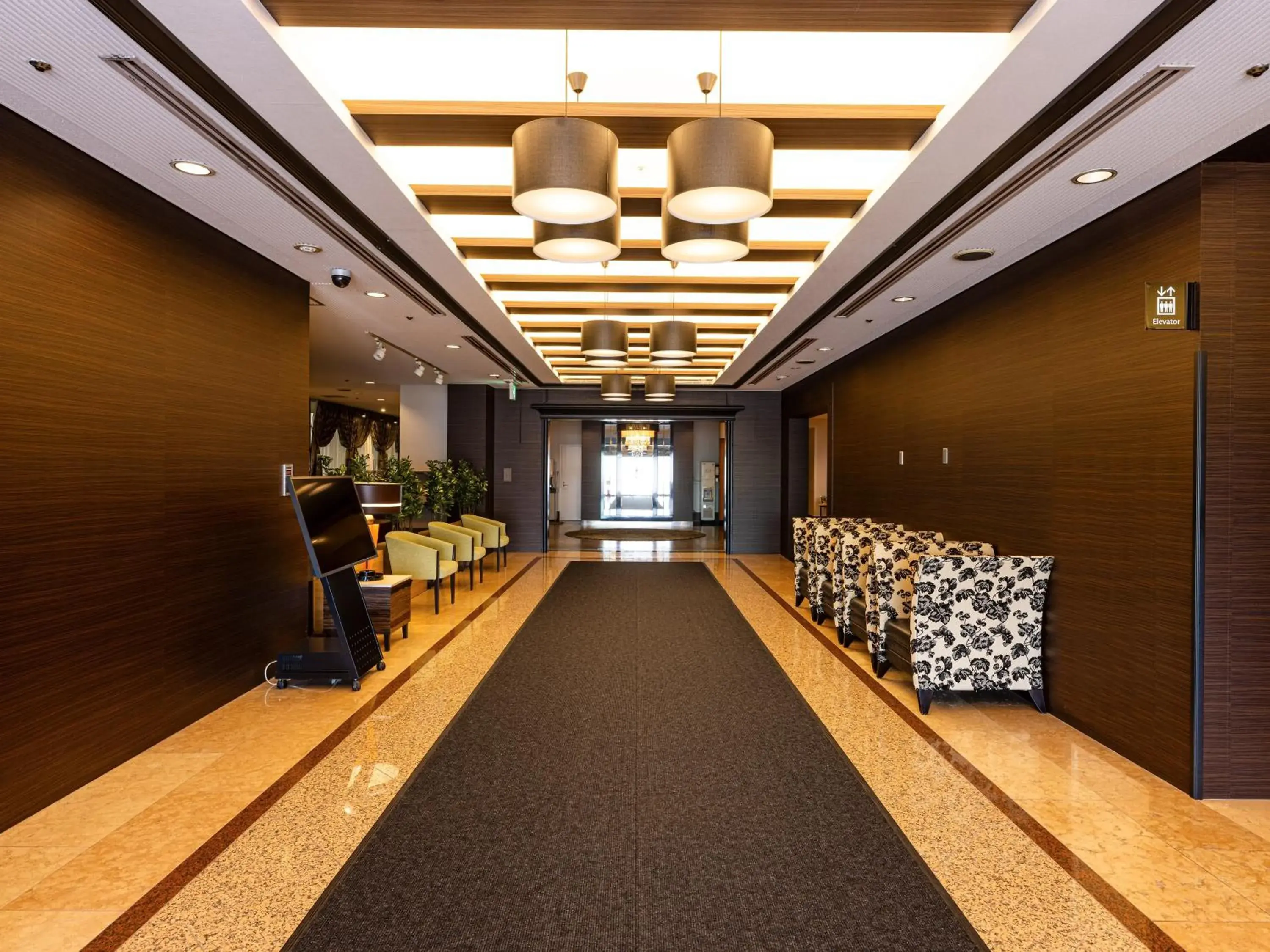 Lobby or reception in APA Hotel Yamagata Tsuruoka Ekimae Lobby or reception in APA Hotel Yamagata Tsuruoka Ekimae