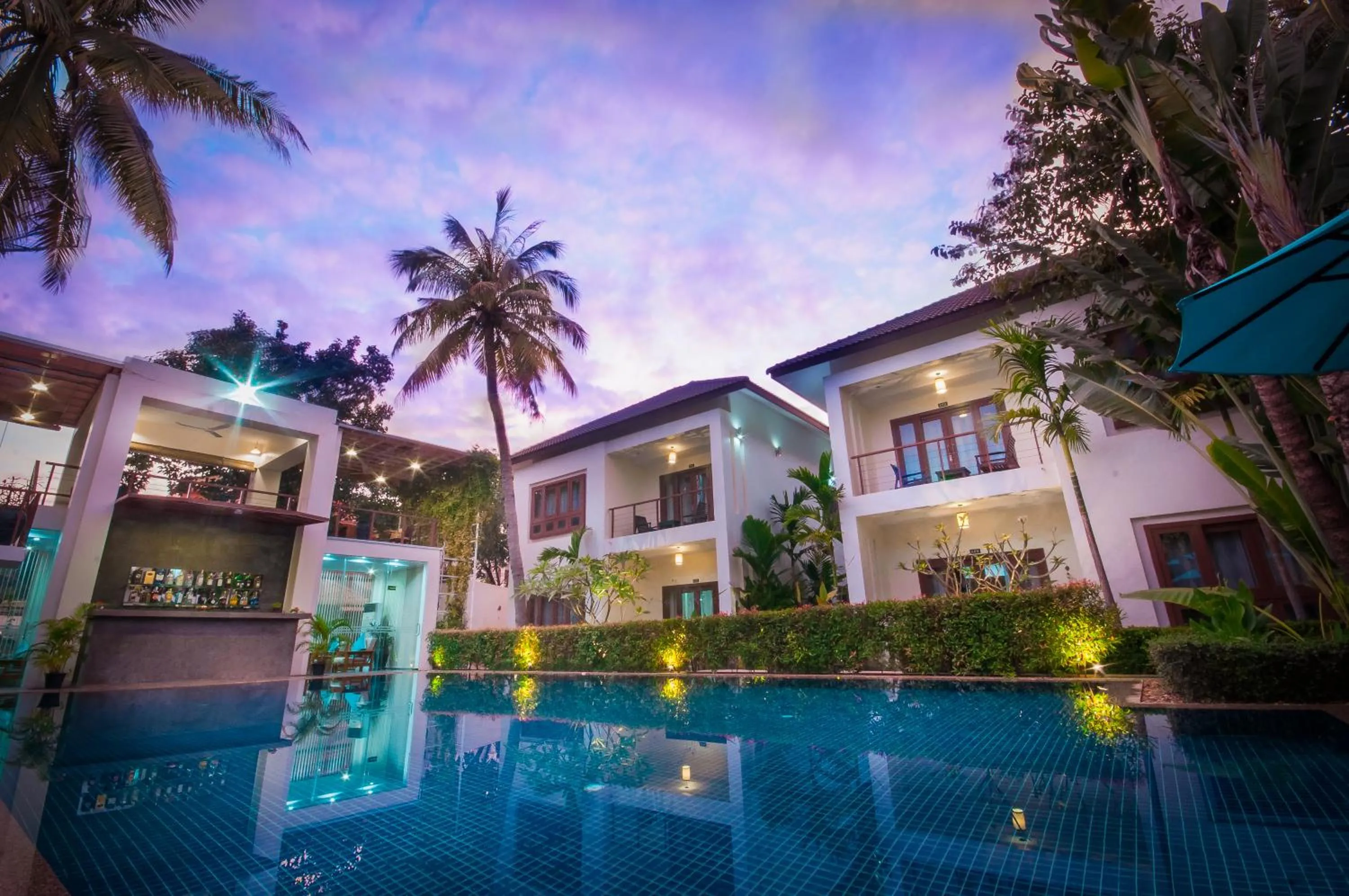 Swimming pool in The Privilege Boutique