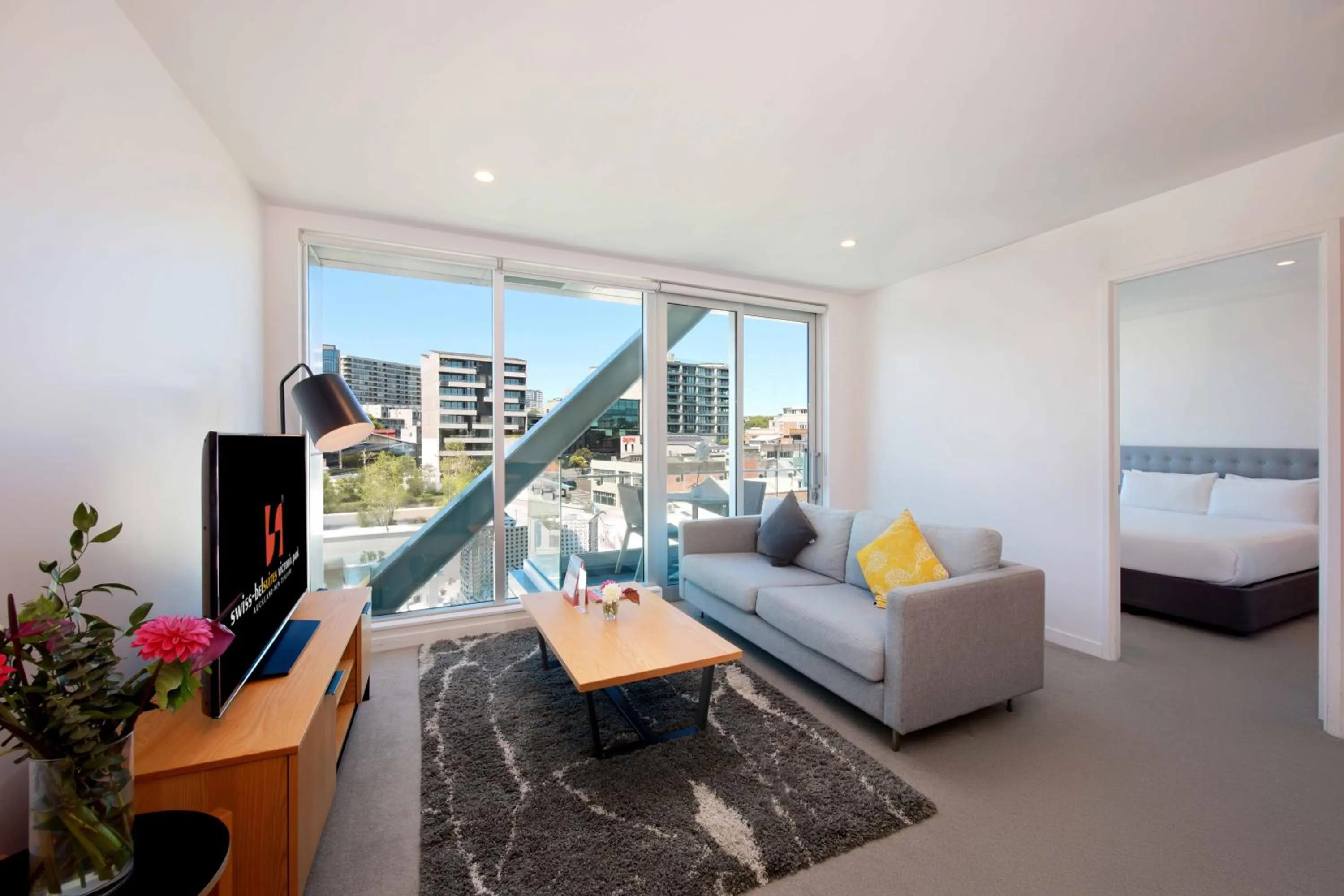 TV and multimedia in Swiss-Belsuites Victoria Park Auckland