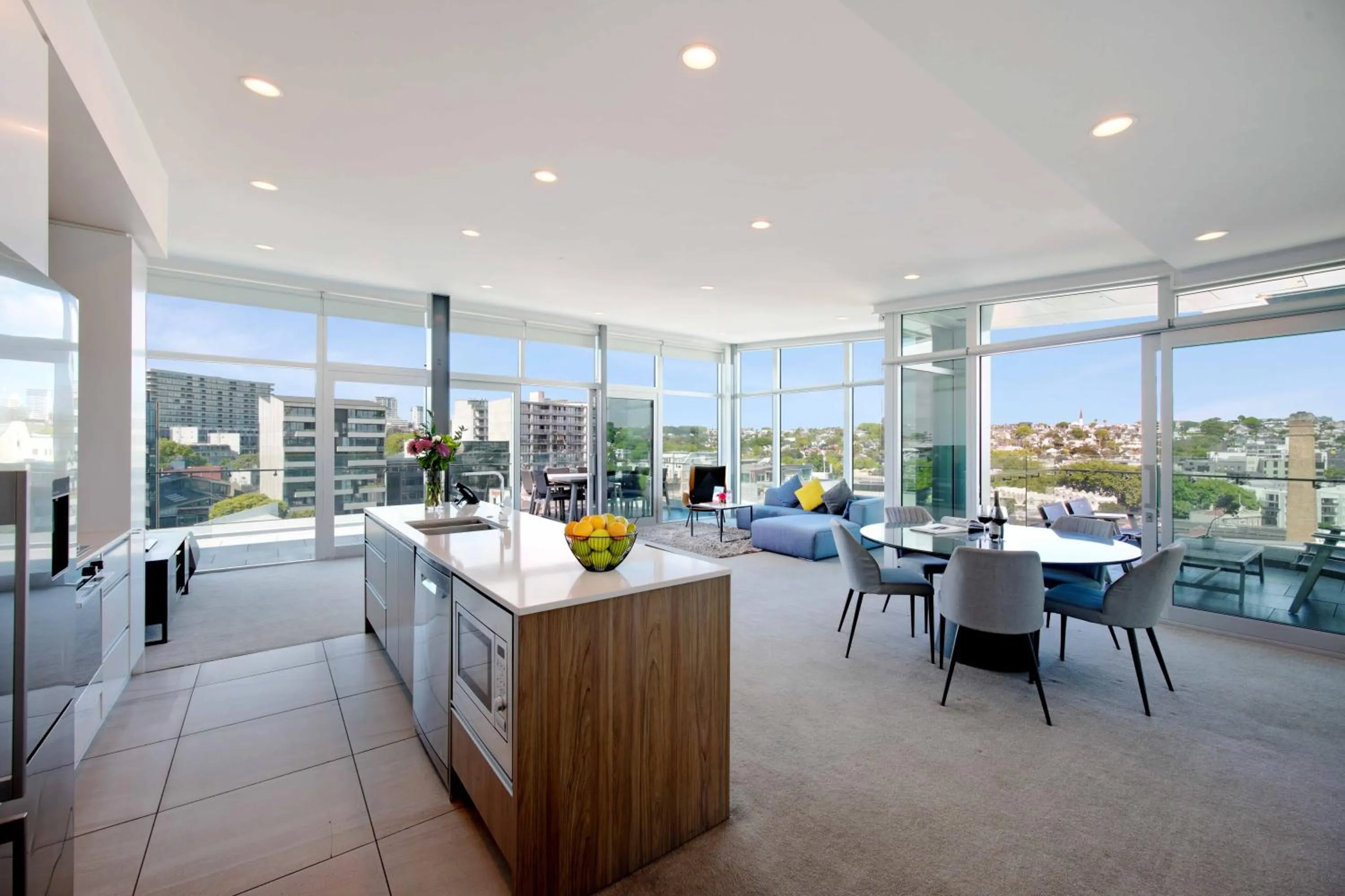 Living room in Swiss-Belsuites Victoria Park Auckland