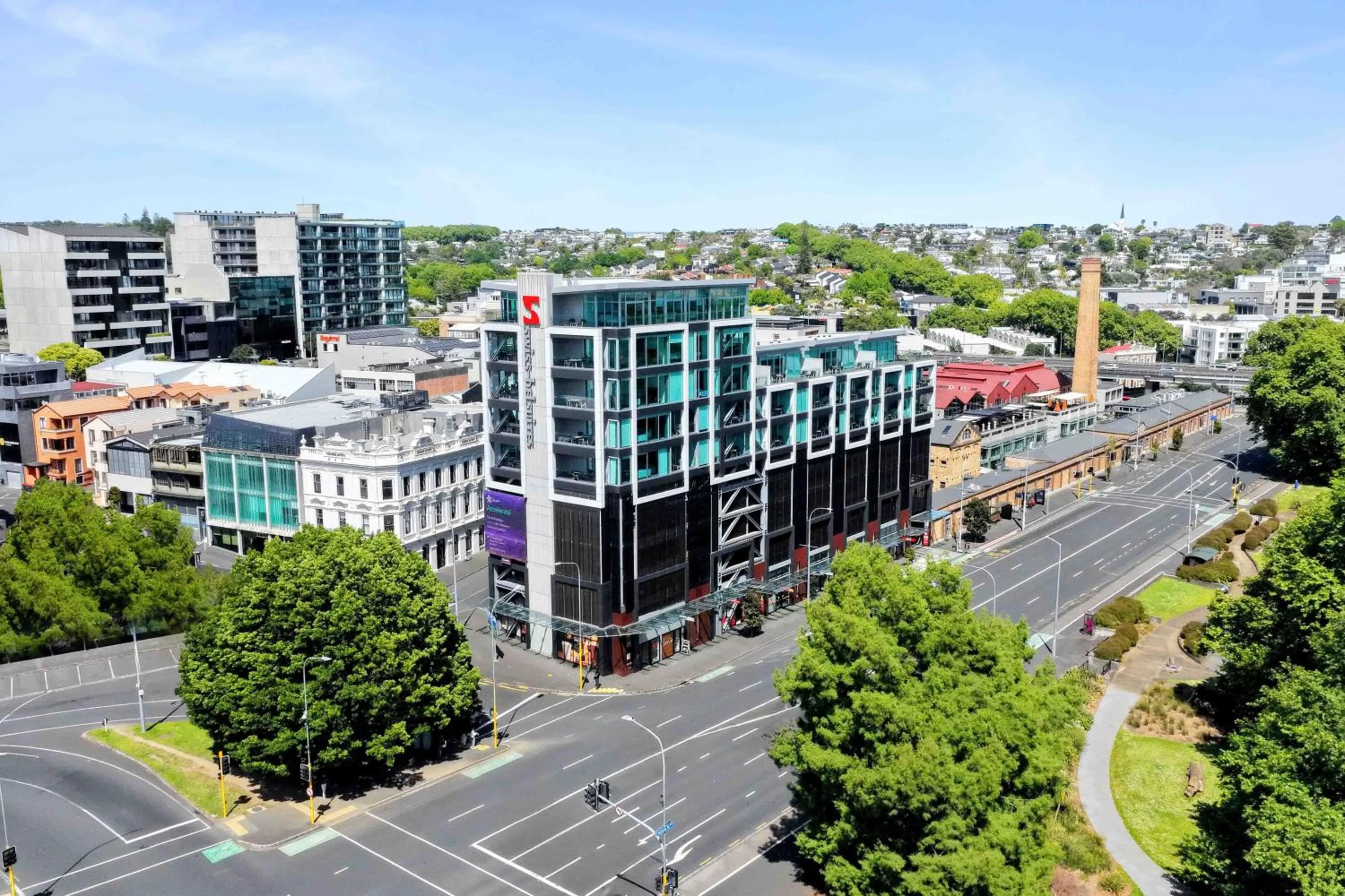 Property building in Swiss-Belsuites Victoria Park Auckland