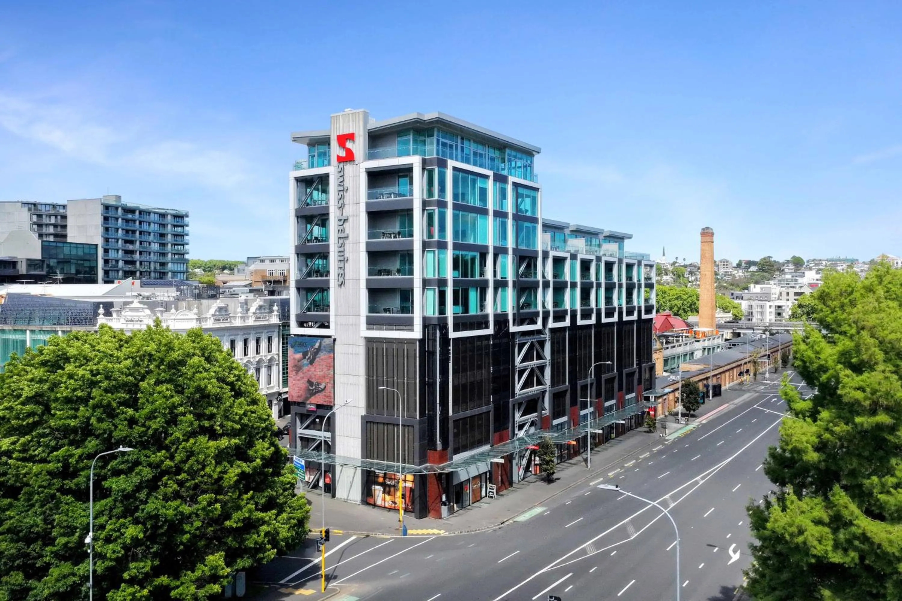 Property building in Swiss-Belsuites Victoria Park Auckland