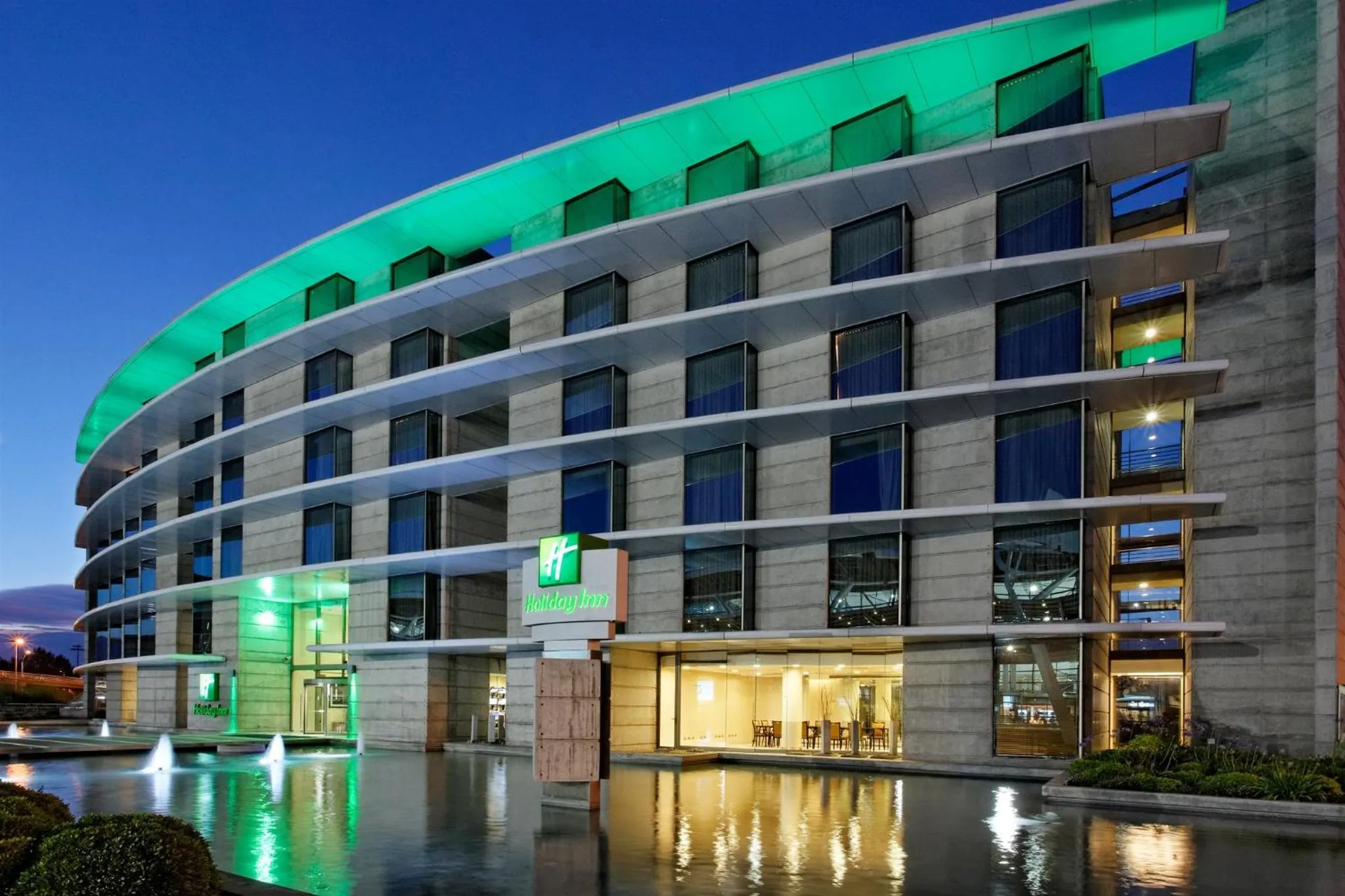 Property building in Holiday Inn Santiago - Airport Terminal by IHG