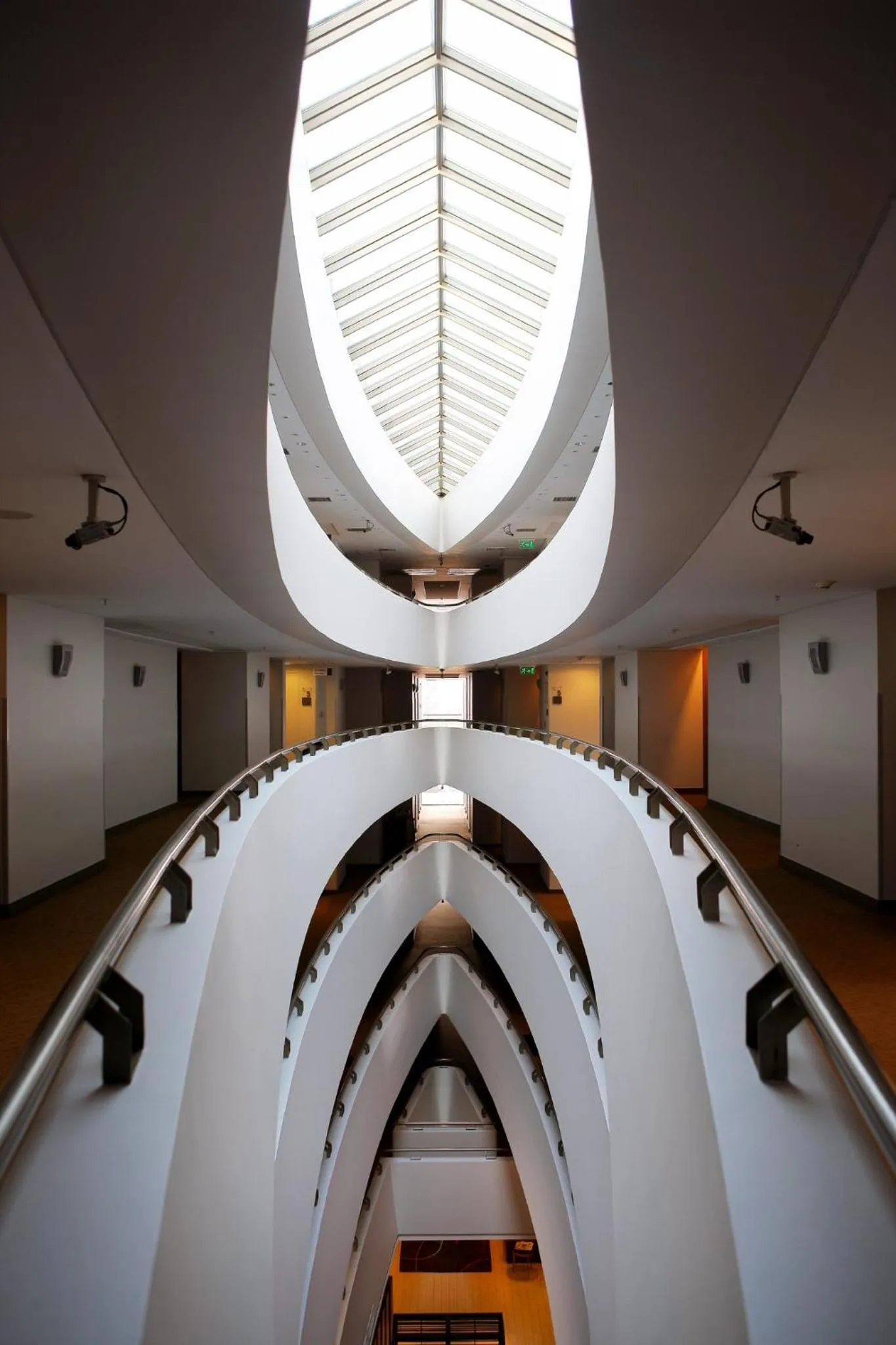 Lobby or reception in Holiday Inn Santiago - Airport Terminal by IHG