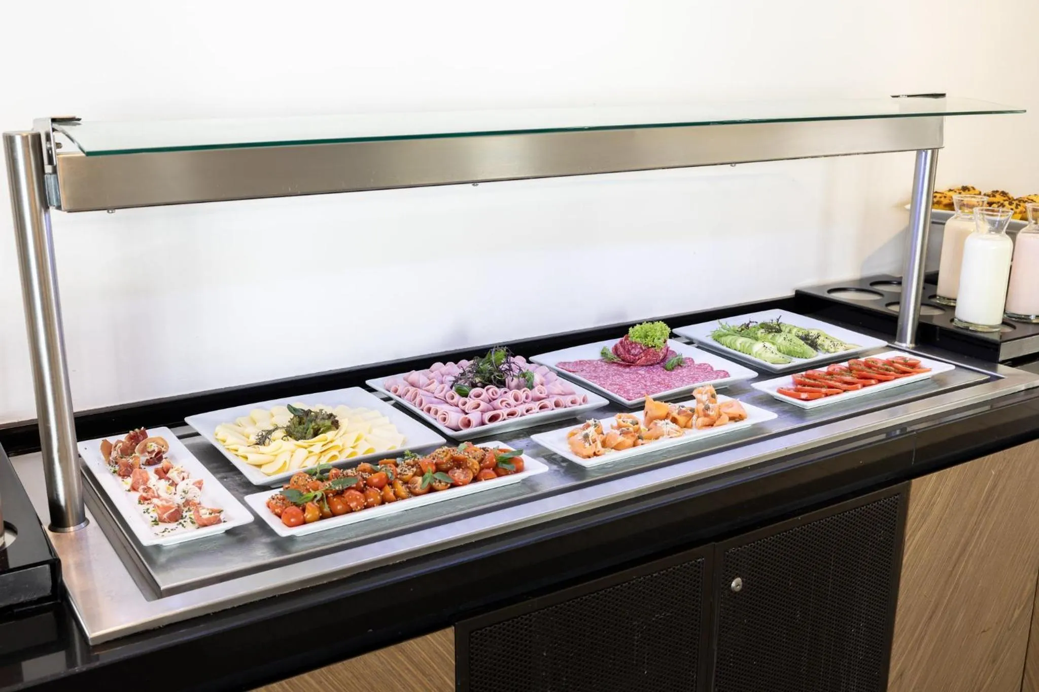 Breakfast in Holiday Inn Santiago - Airport Terminal by IHG