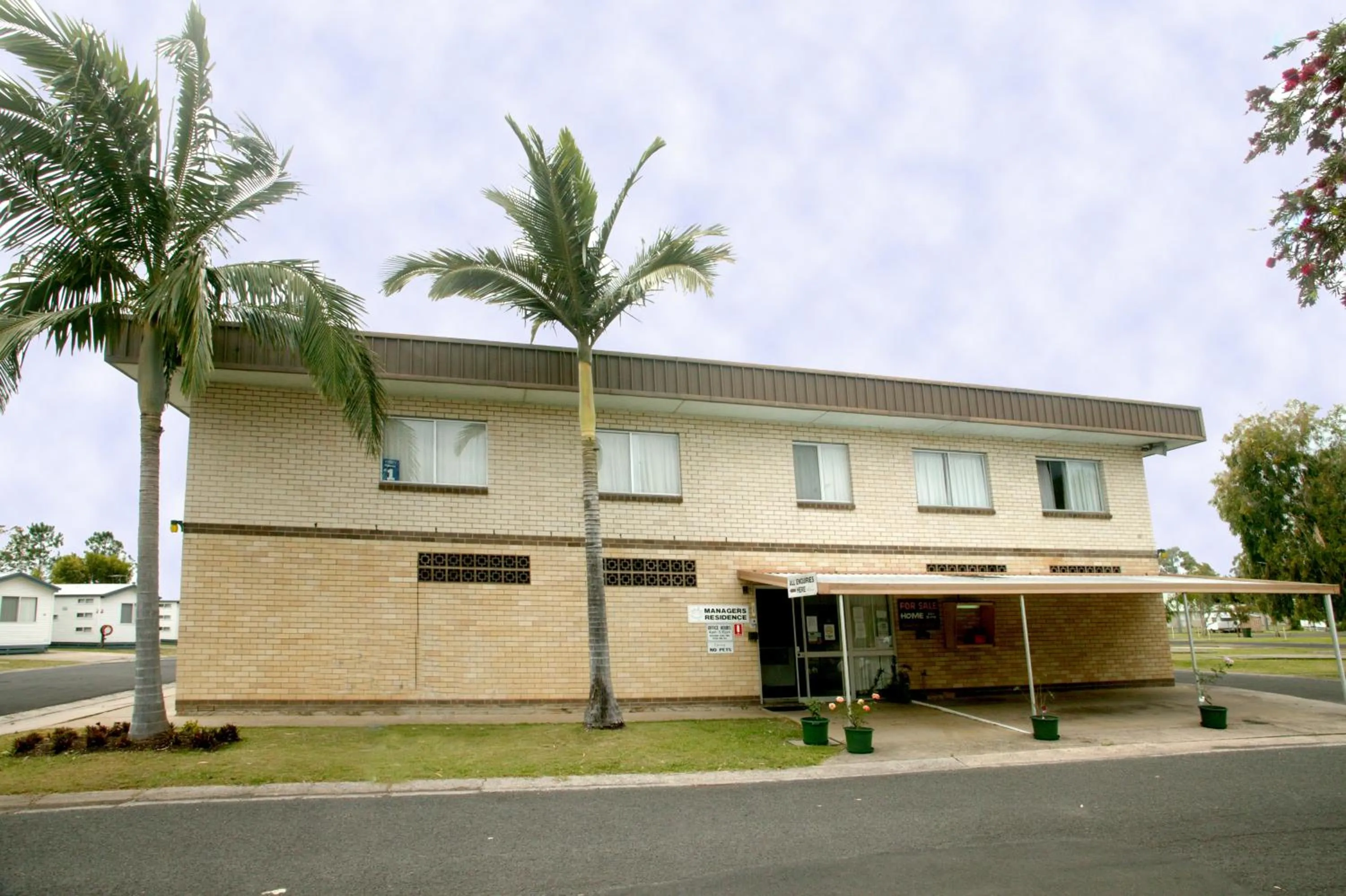 Property building in Discovery Parks - Casino