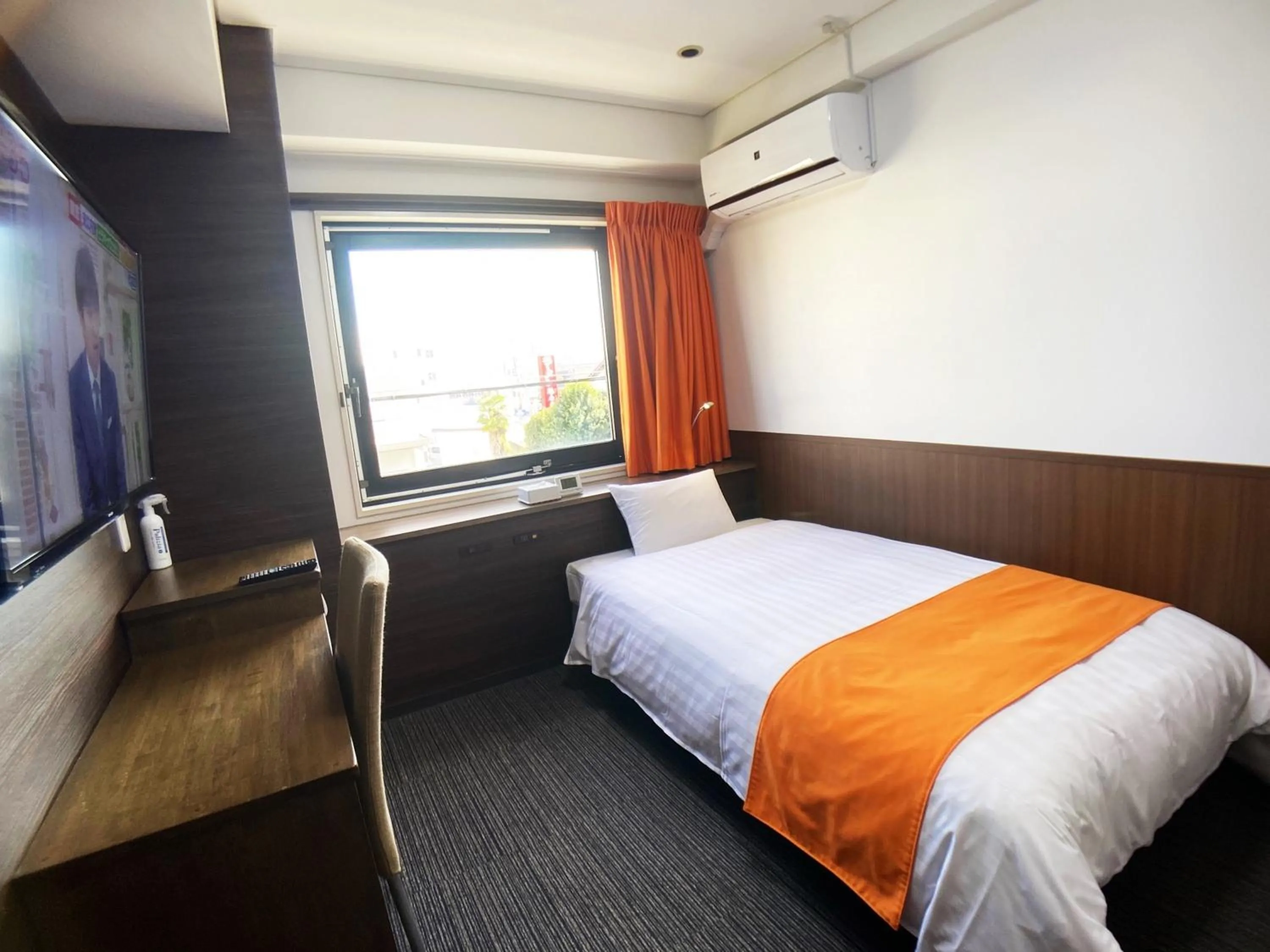 Photo of the whole room, Bed in High Set HOTEL SHIZUOKA Inter