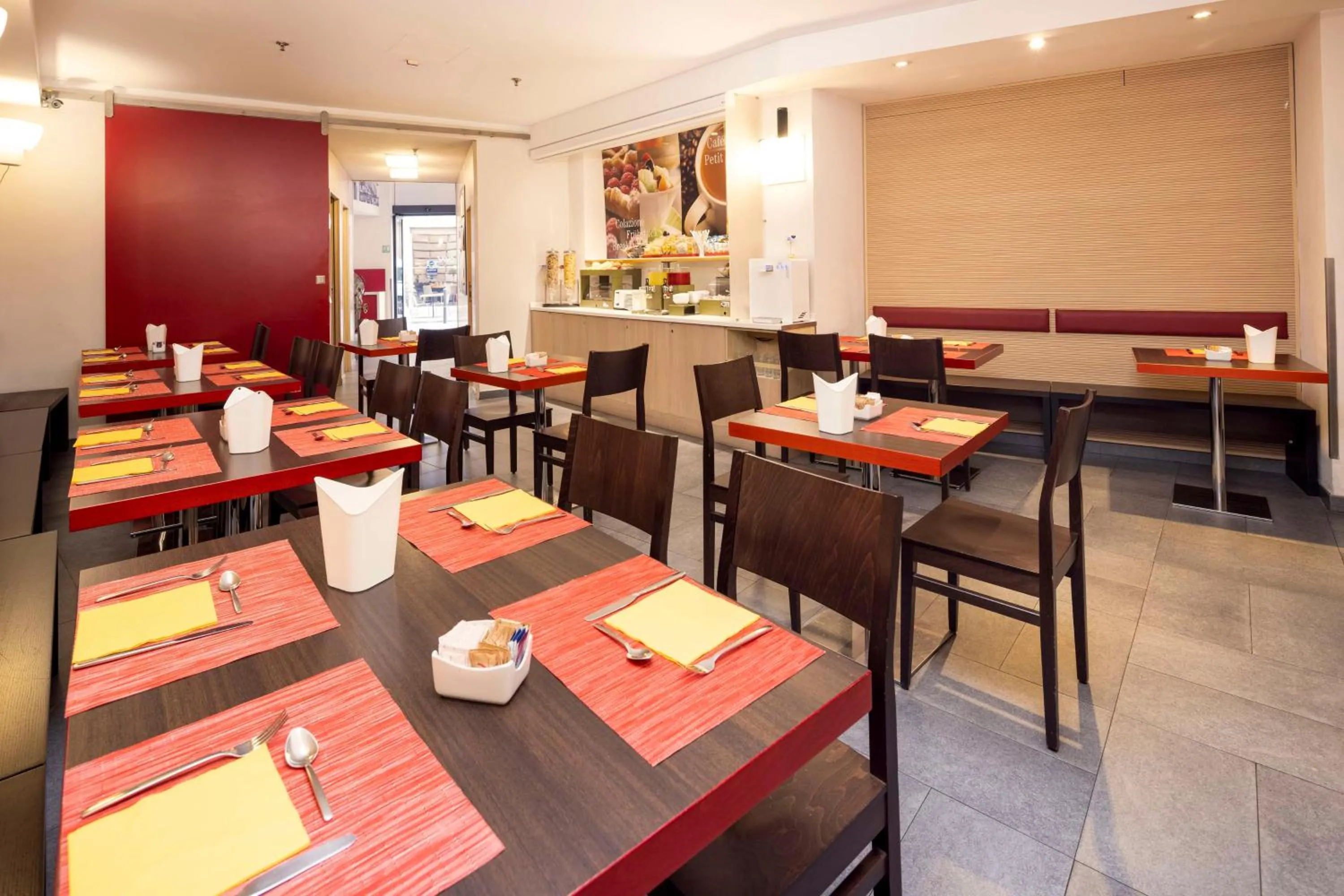 Breakfast in Best Western Porto Antico