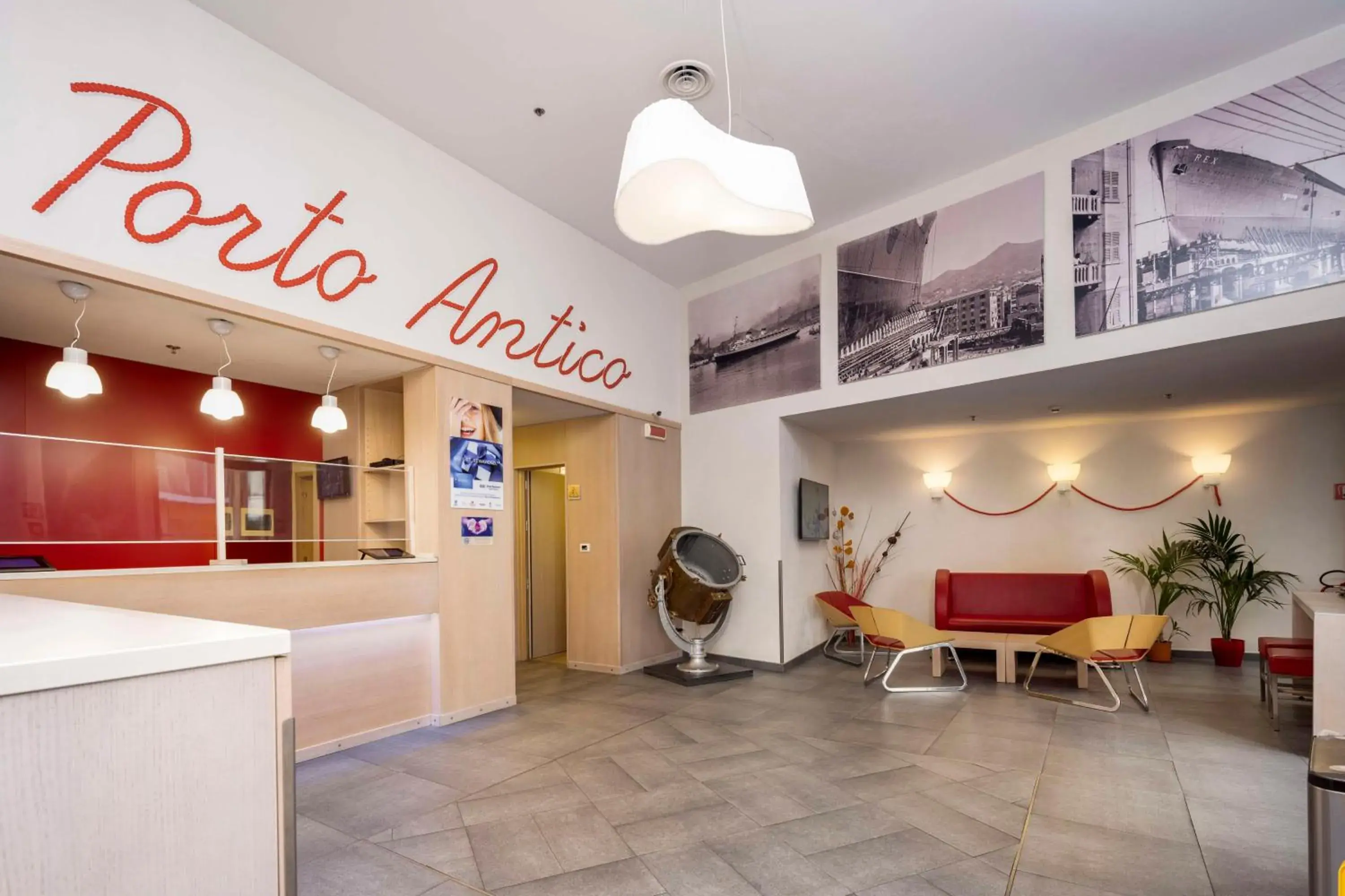 Lobby or reception in Best Western Porto Antico Lobby or reception in Best Western Porto Antico