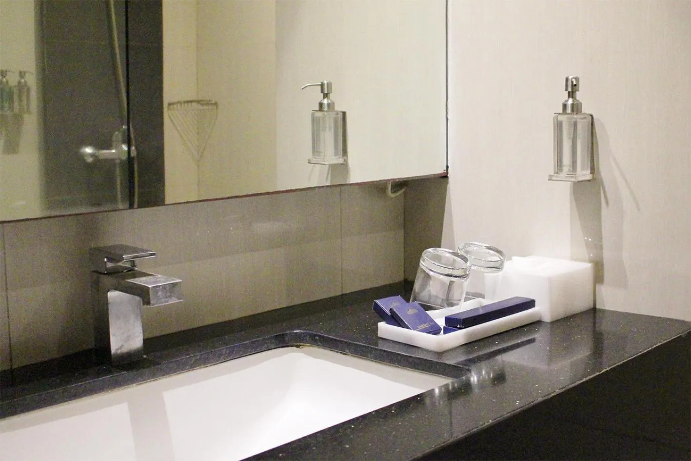 Bathroom in Bromo Park Hotel Probolinggo