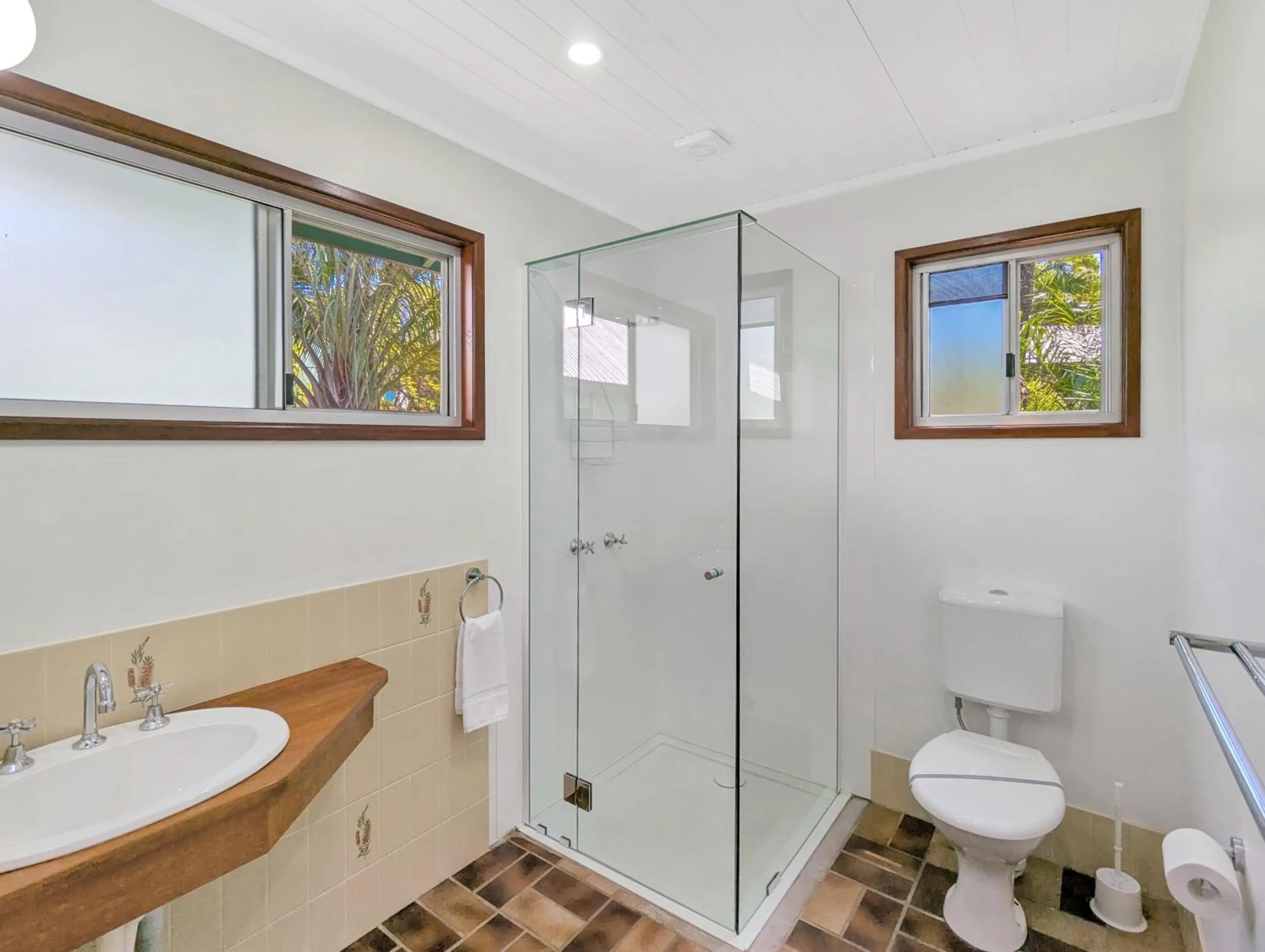 Shower in Gumnut Glen Cabins