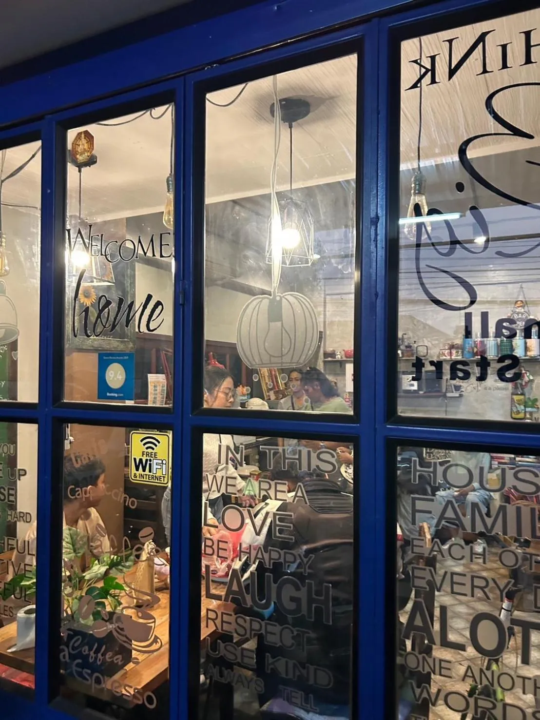 Property building in Chiangmai HomeTeL