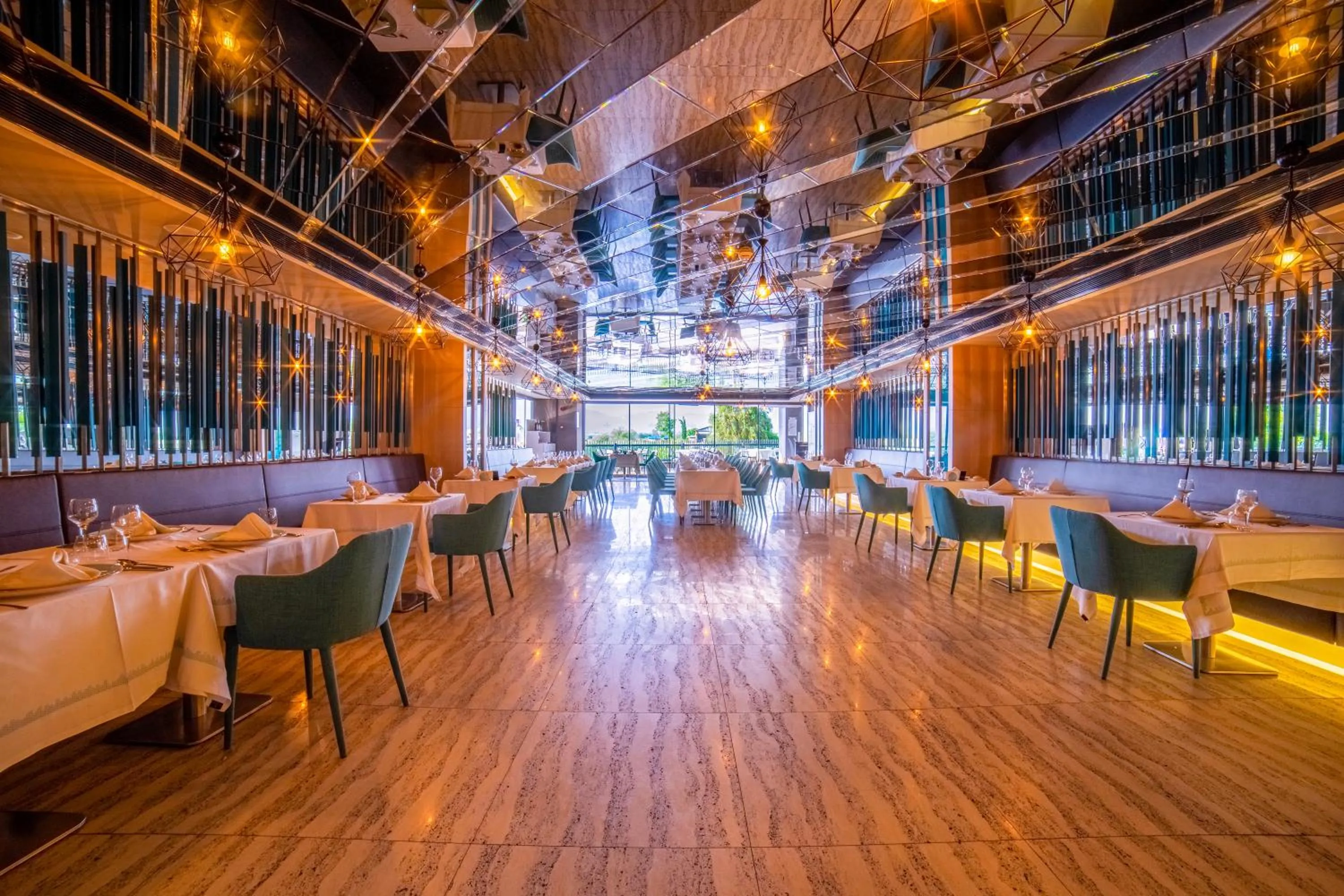 Restaurant/places to eat in Bosphorus Sorgun Hotel Ultra All Inclusive