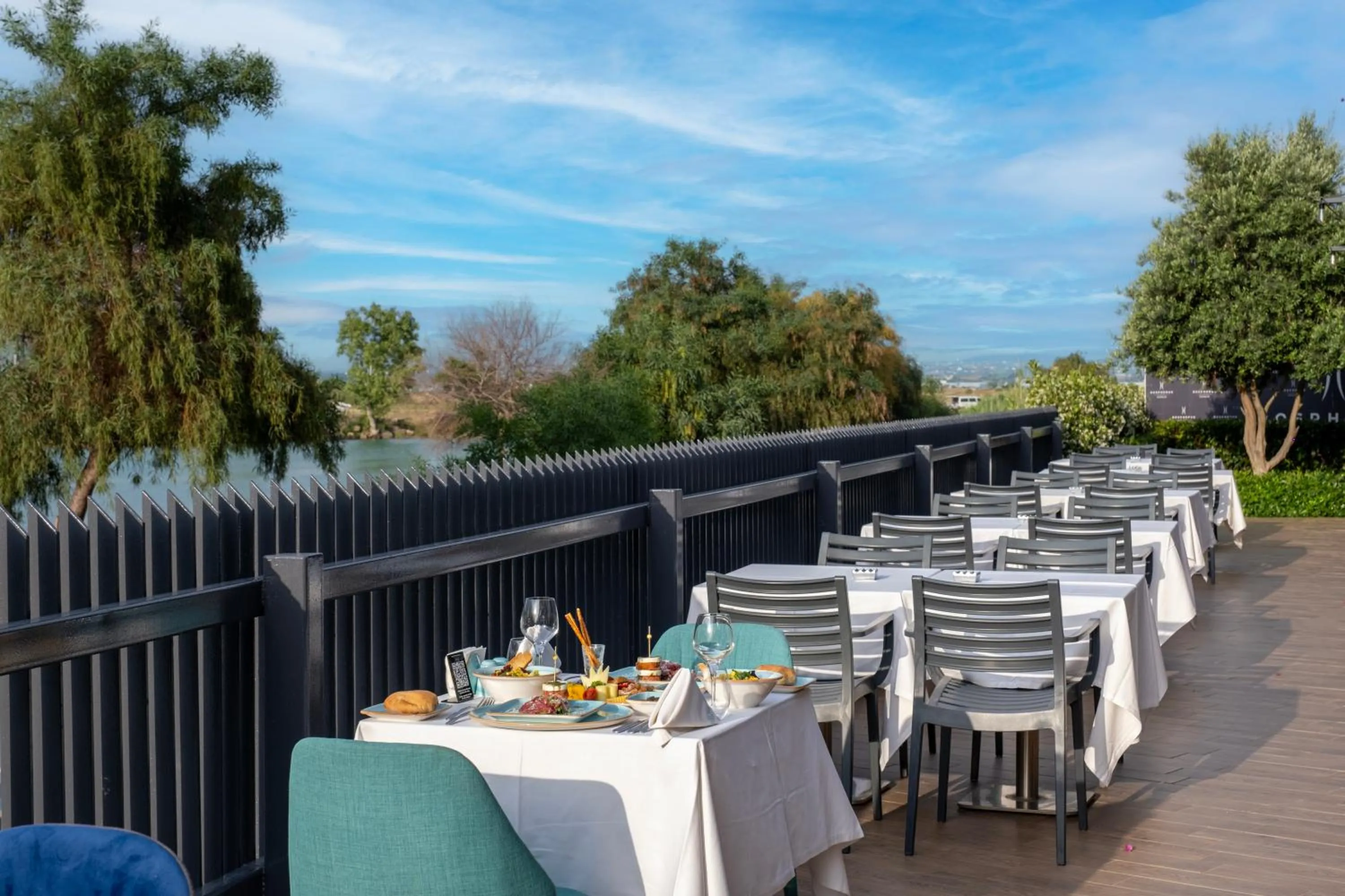 Restaurant/places to eat in Bosphorus Sorgun Hotel Ultra All Inclusive