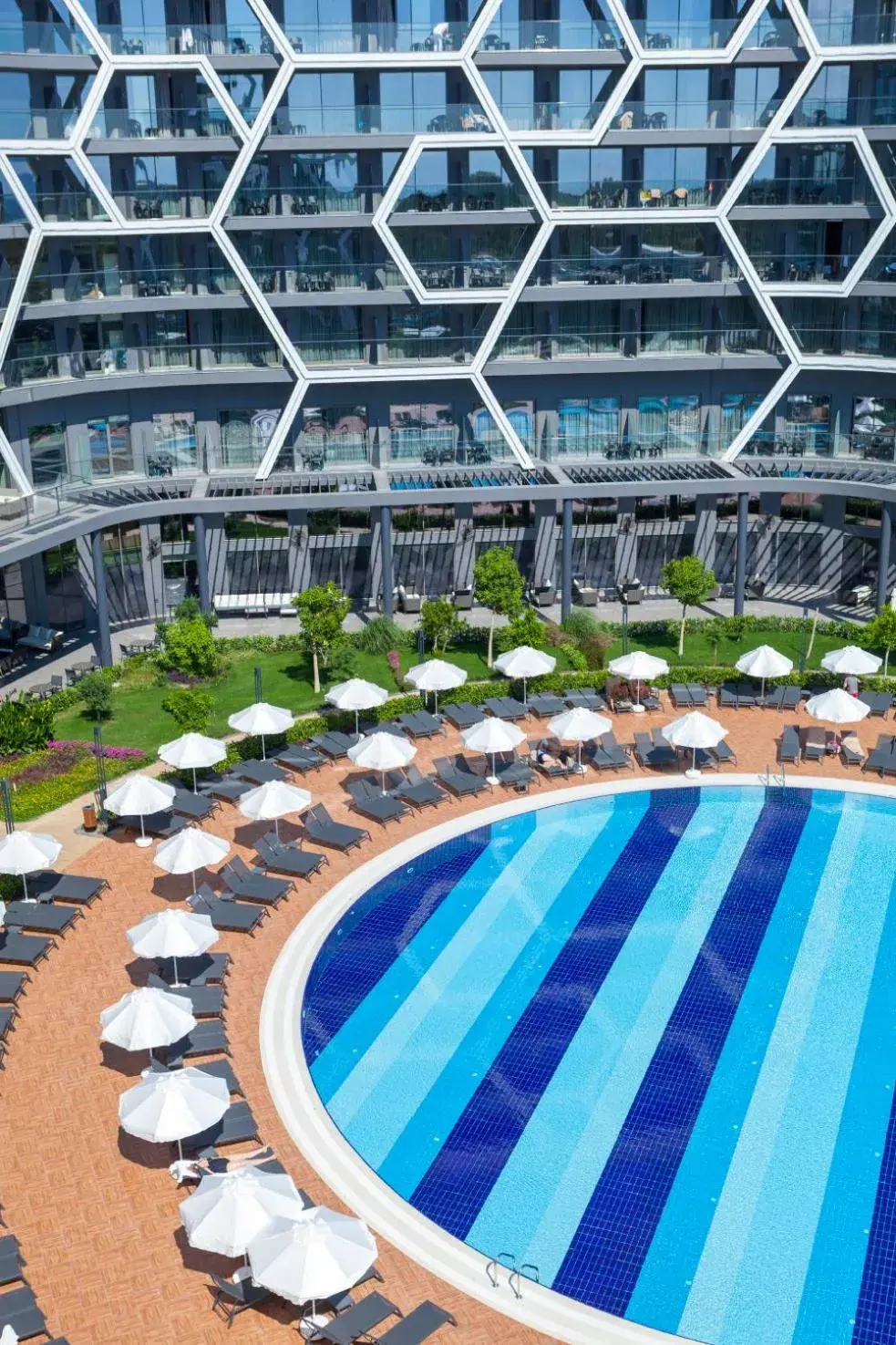 Day, Pool View in Bosphorus Sorgun Hotel