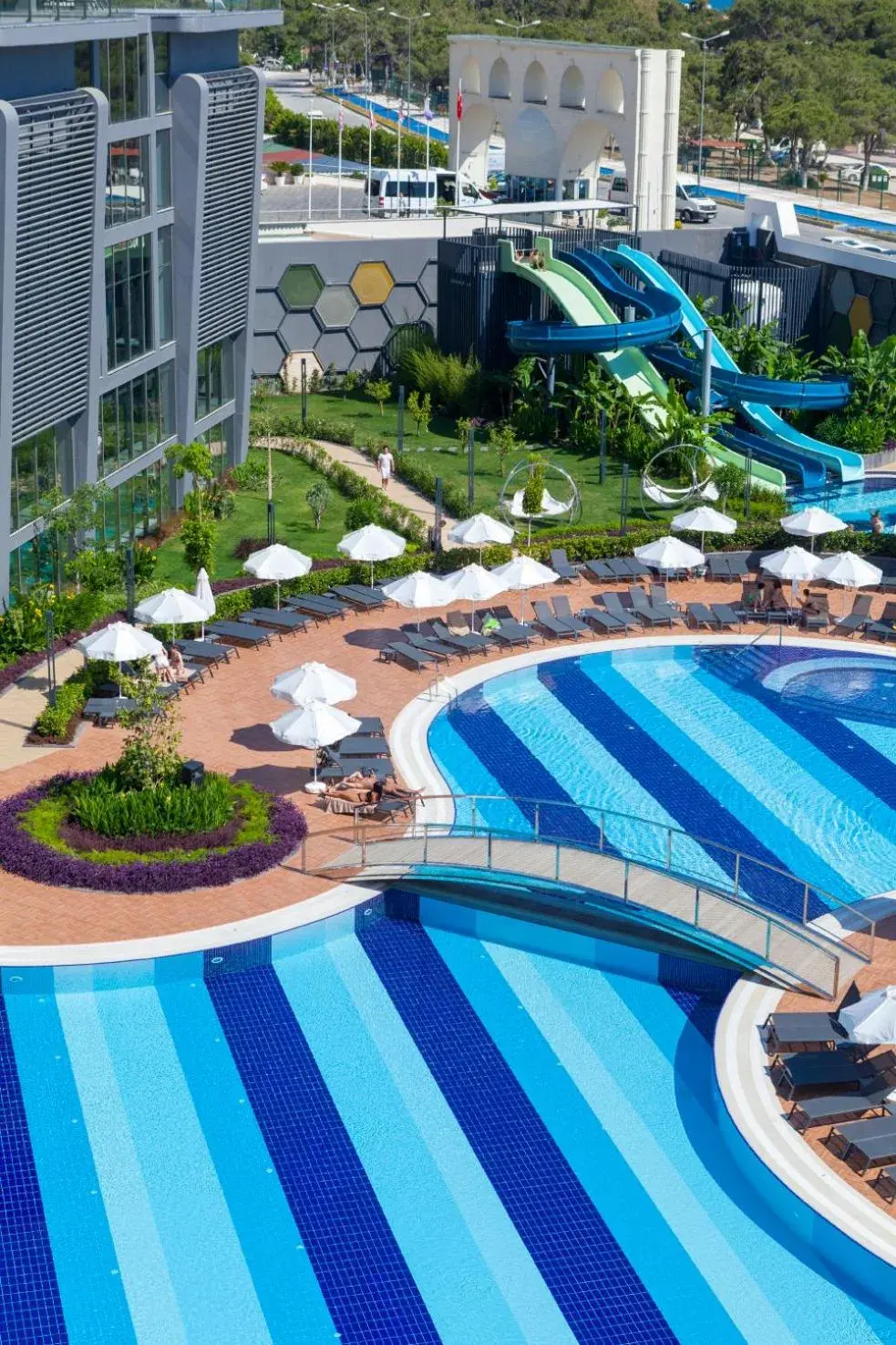 , Pool View in Bosphorus Sorgun Hotel