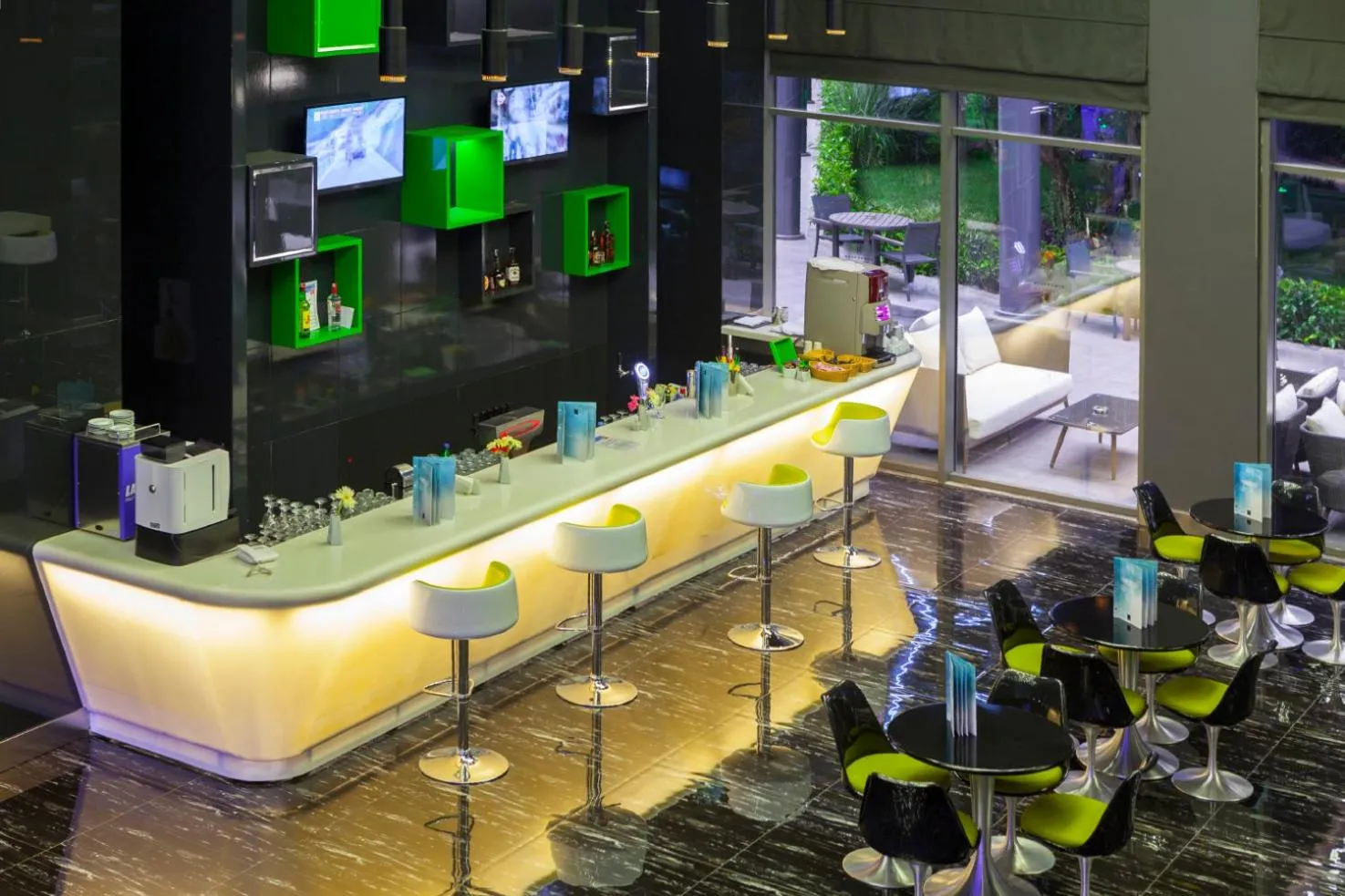 Lounge or bar in Bosphorus Sorgun Hotel Ultra All Inclusive