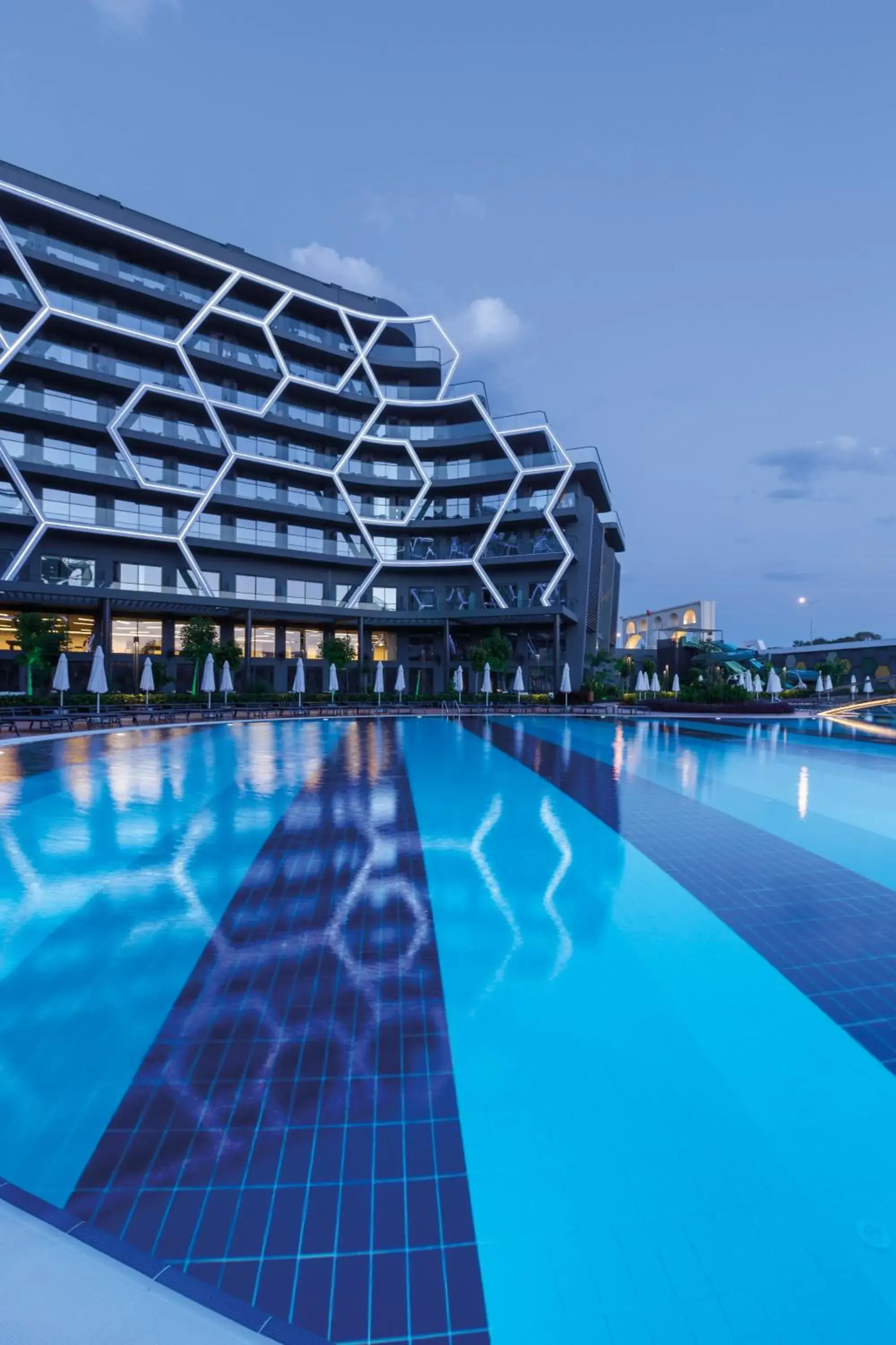 , Swimming Pool in Bosphorus Sorgun Hotel