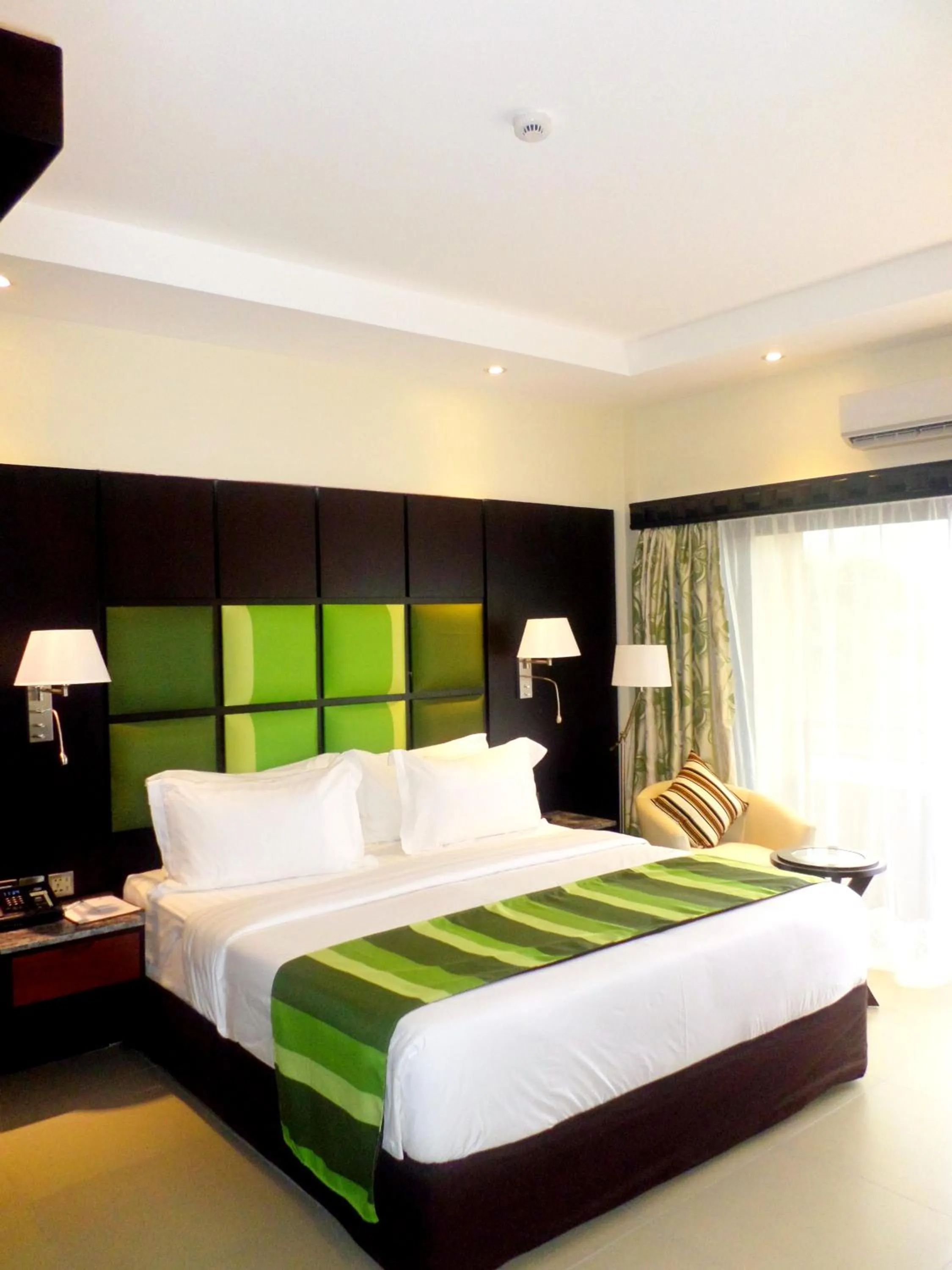 Bedroom, Bed in Best Western Premier Garden Hotel Entebbe